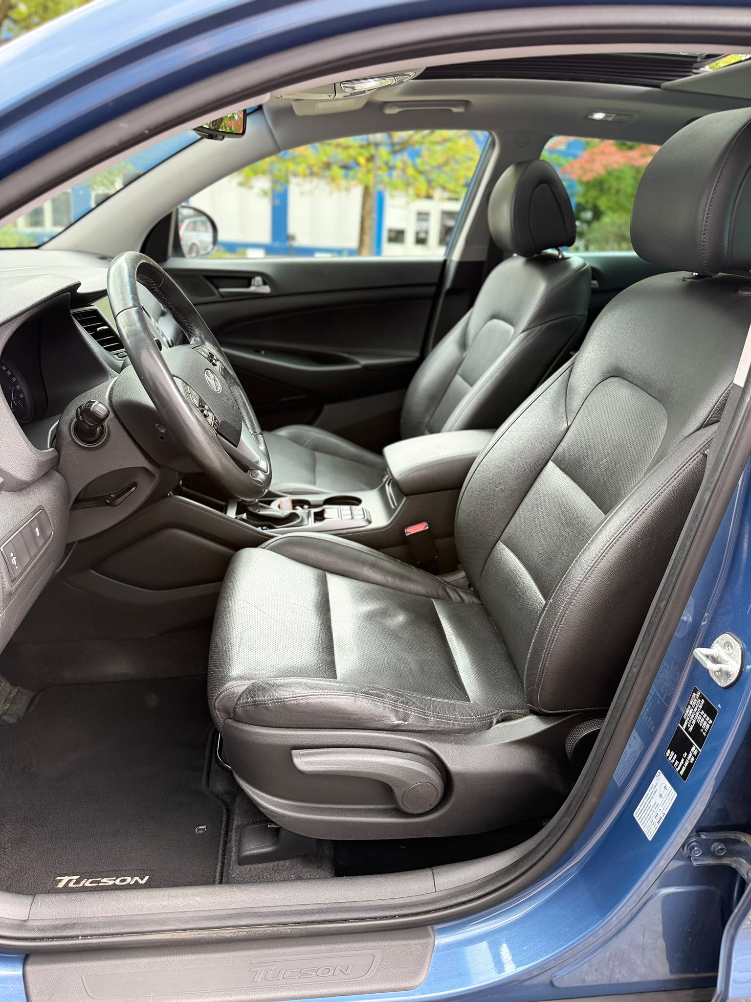 HYUNDAI Tucson 2.0 CRDi 185 Launch Edition 4WD-image-7