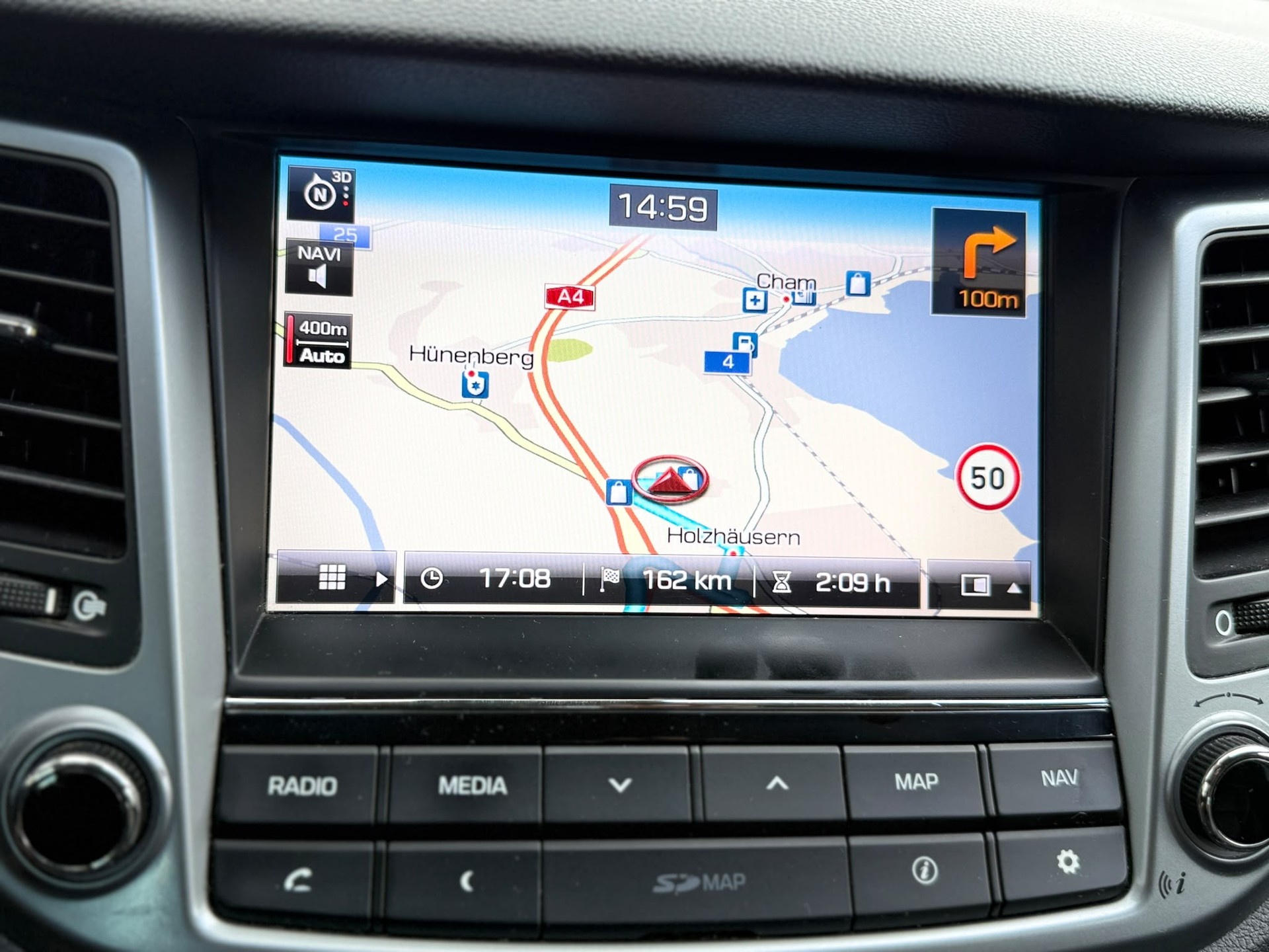 HYUNDAI Tucson 2.0 CRDi 185 Launch Edition 4WD-image-14