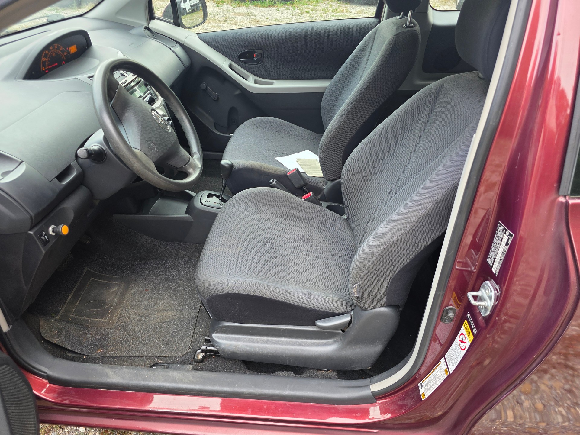 TOYOTA Yaris 1497. PS.110-image-10