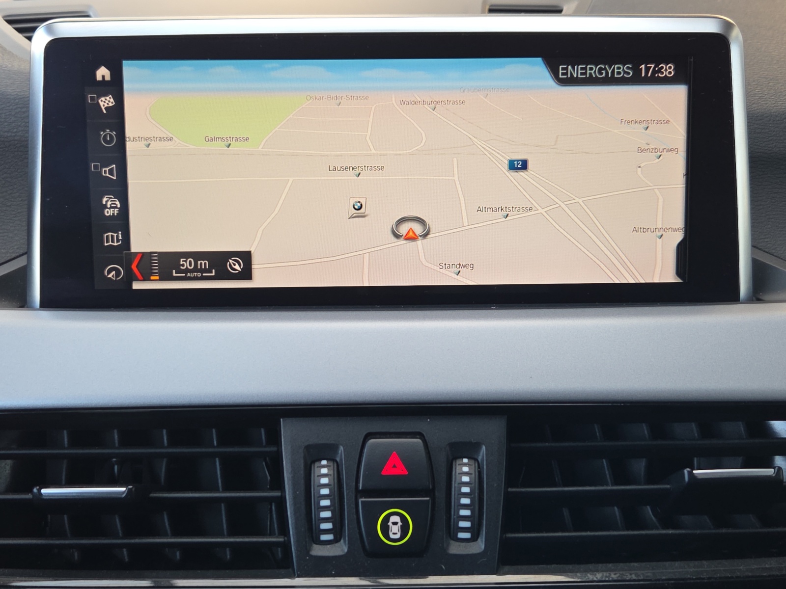 BMW X1 sDrive 18i-image-8