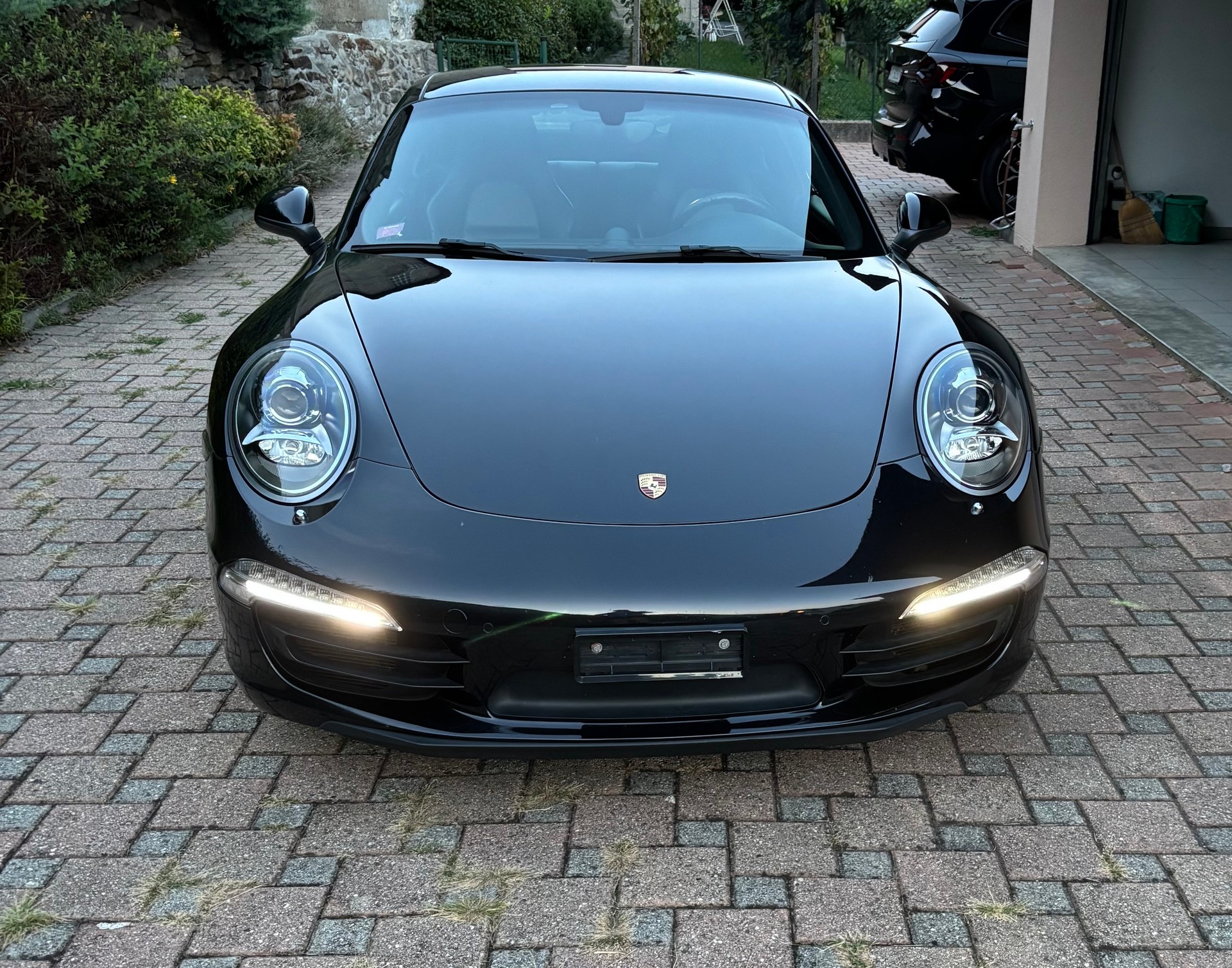 PORSCHE 911 Carrera 4S PDK-image-1