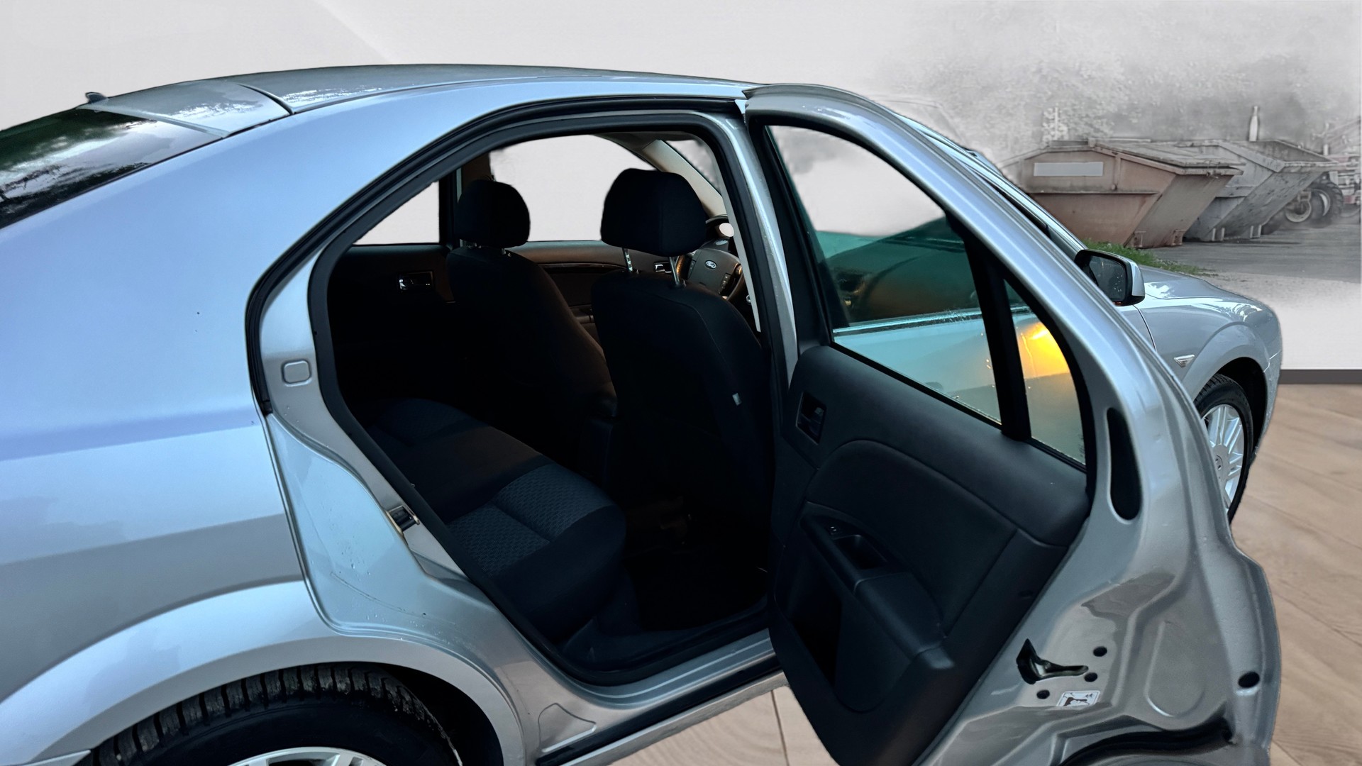 FORD Mondeo 2.5i V6-image-9