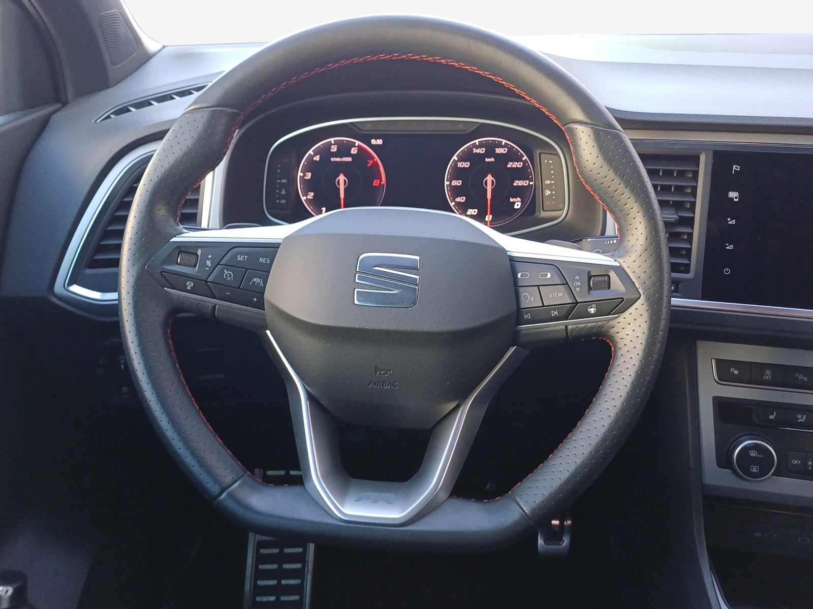 SEAT Ateca 1.5 TSI EVO DSG FR-image-9