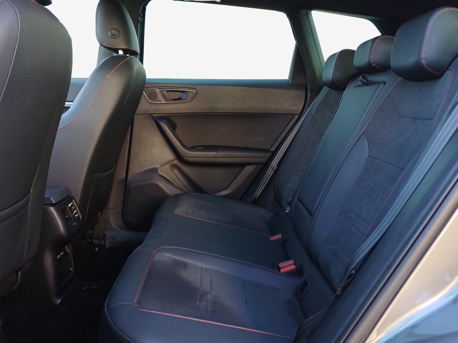 SEAT Ateca 1.5 TSI EVO DSG FR-image-11