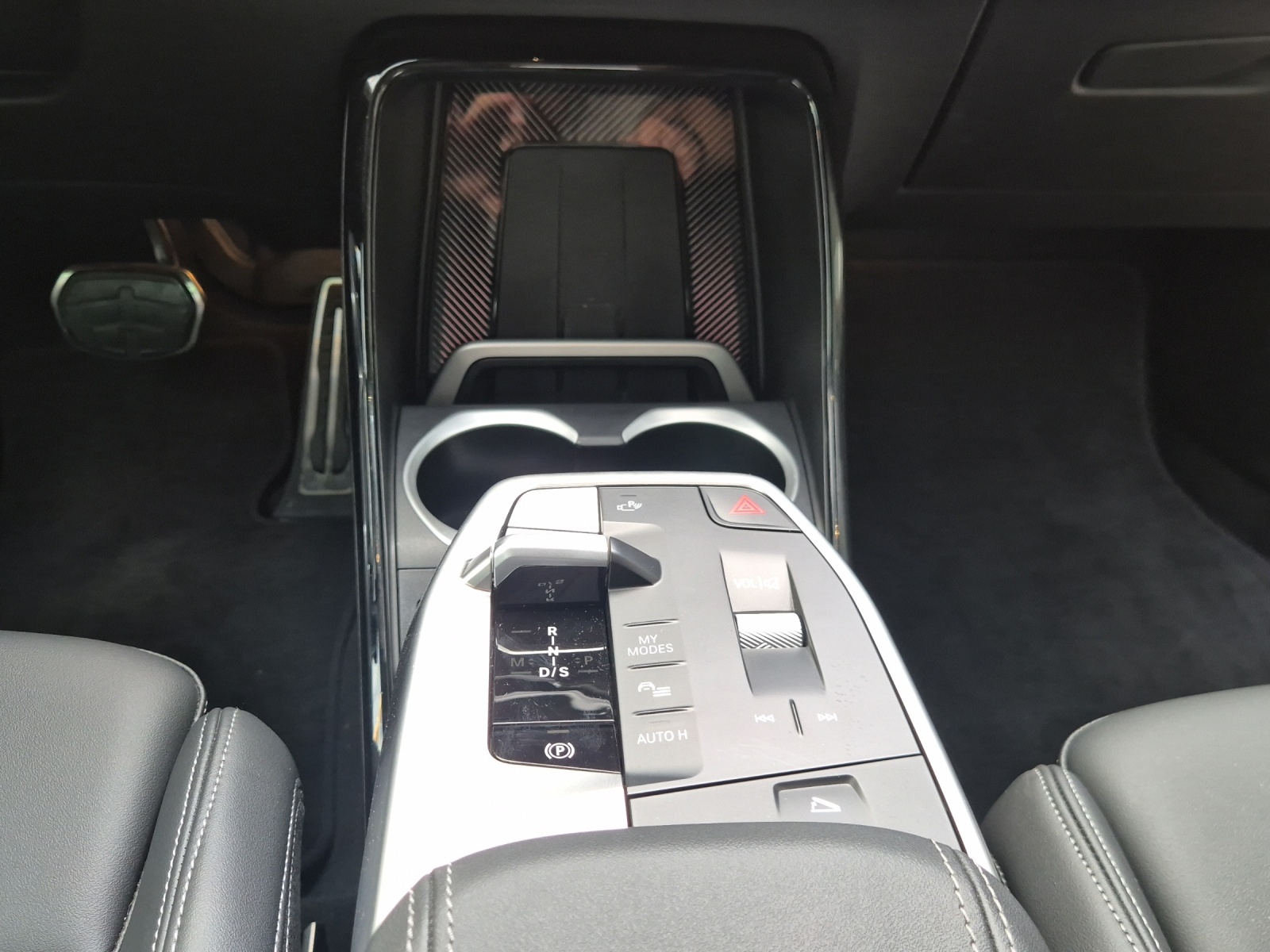 BMW X1 23d xDrive paddles-image-17