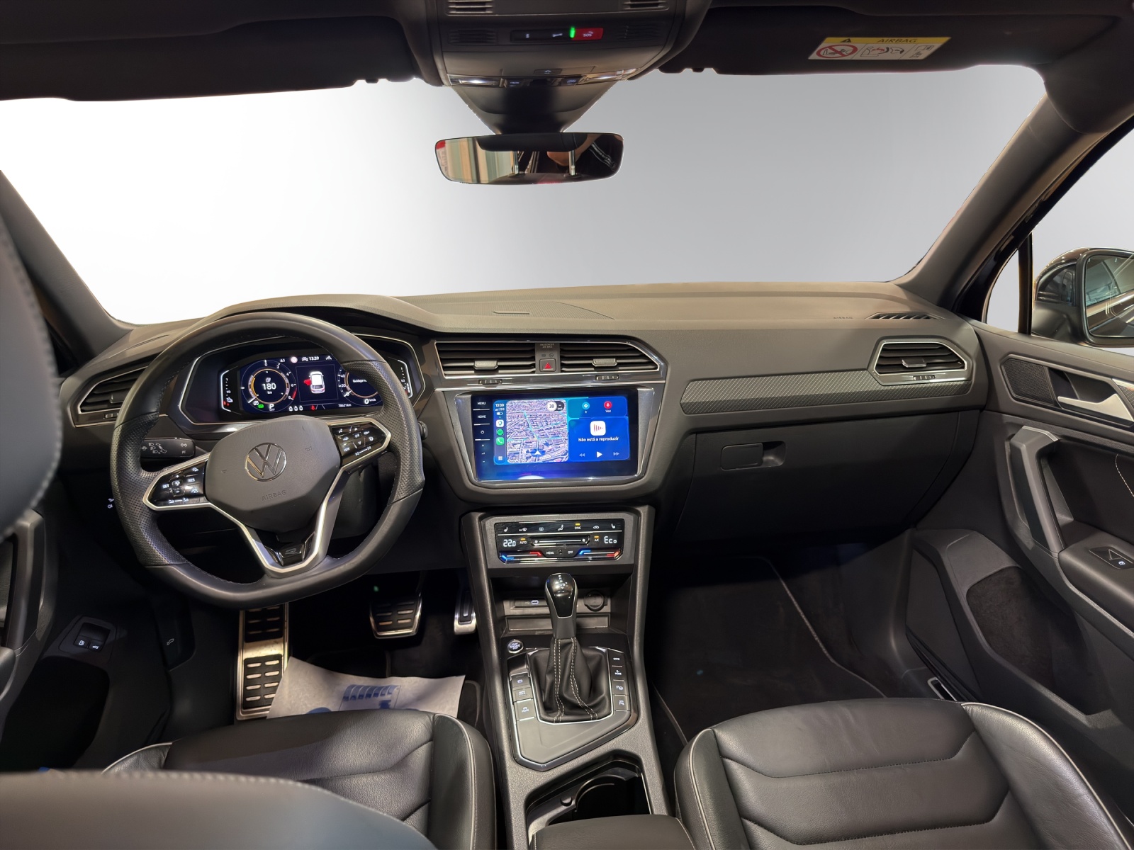 VW Tiguan 1.4TSI PHEV Selection DSG-image-12