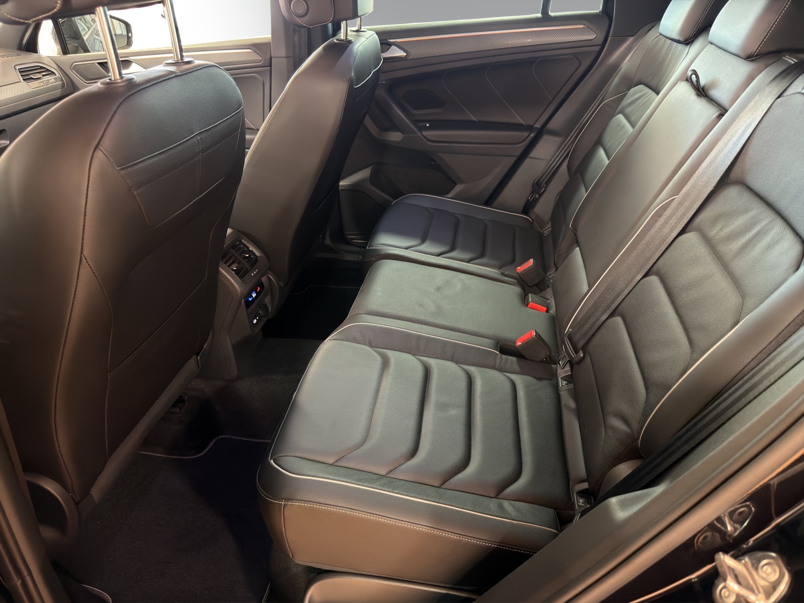 VW Tiguan 1.4TSI PHEV Selection DSG-image-10