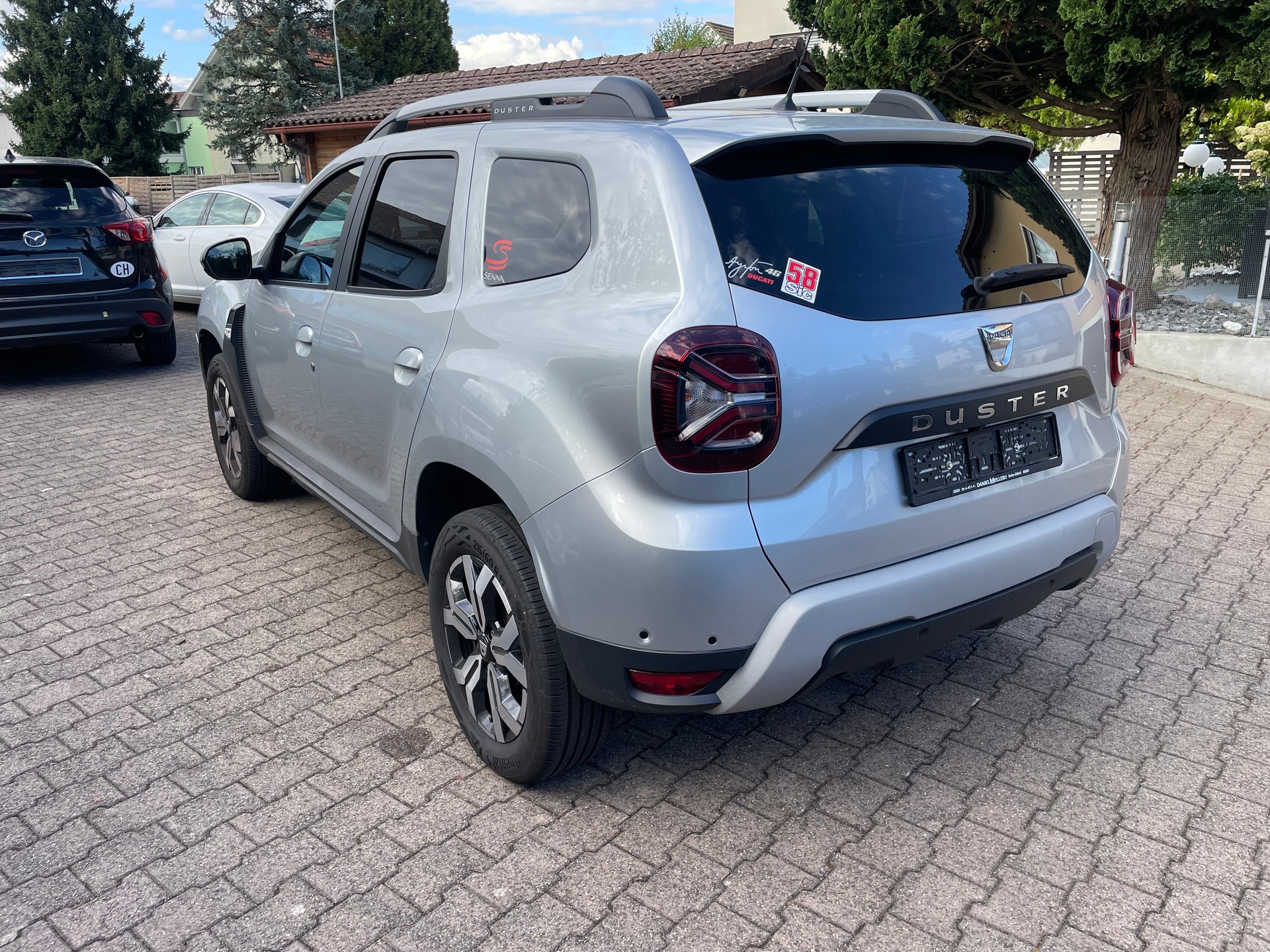 DACIA Duster TCe 150 Journey EDC 4x2-image-5