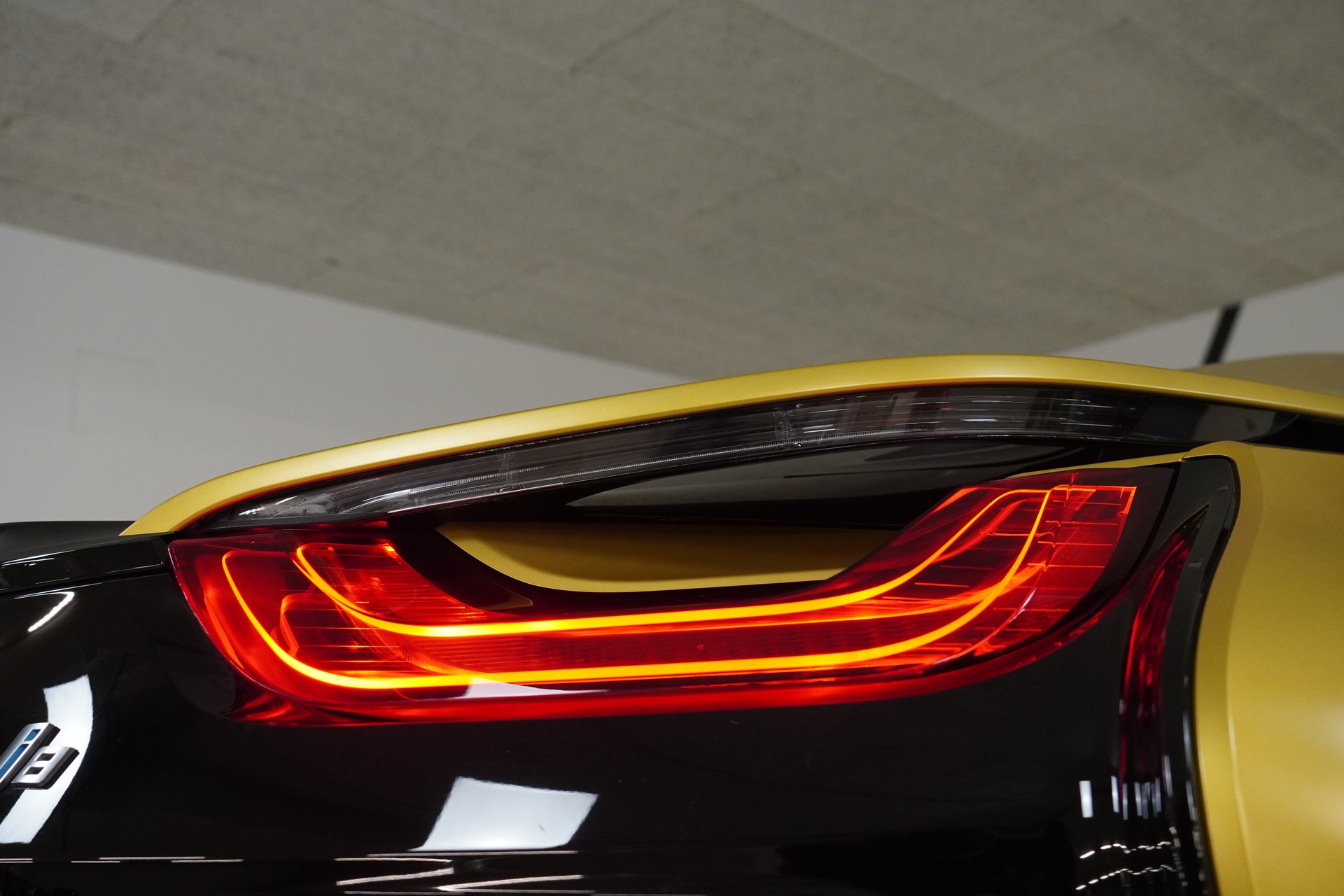 BMW i8 Coupé-image-15