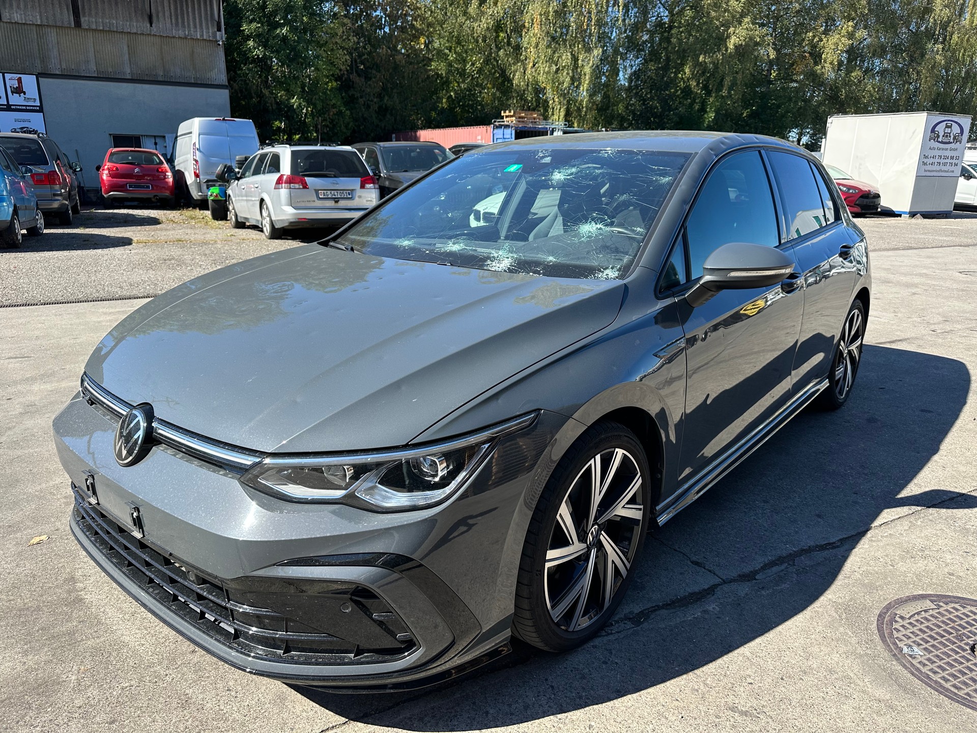 VW Golf 1.5 eTSI mHEV ACT R-Line DSG-image-5