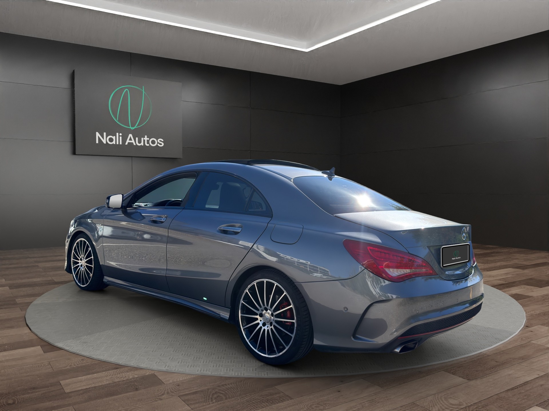 MERCEDES-BENZ CLA 250 Sport 4Matic 7G-DCT-image-3