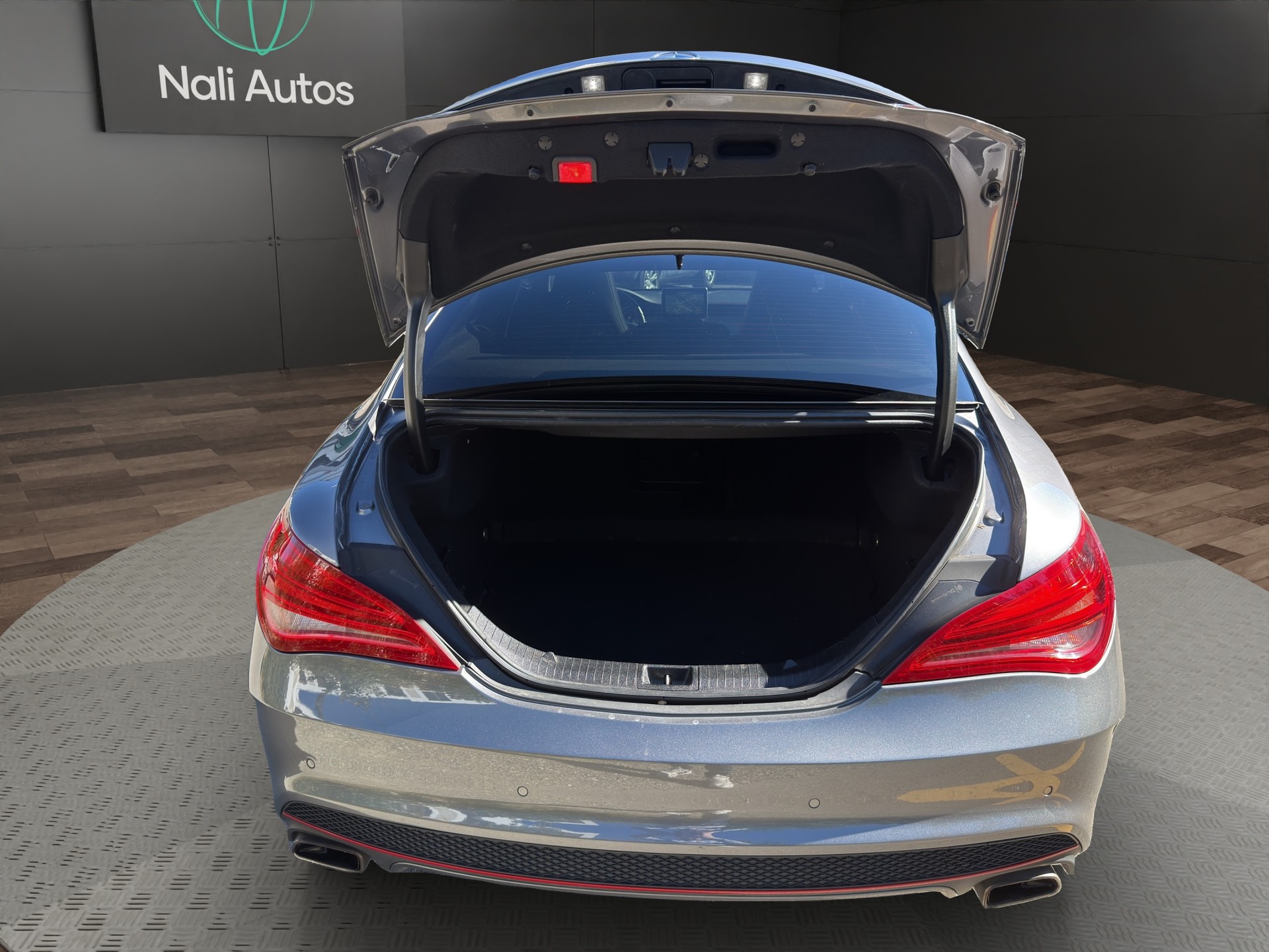 MERCEDES-BENZ CLA 250 Sport 4Matic 7G-DCT-image-11