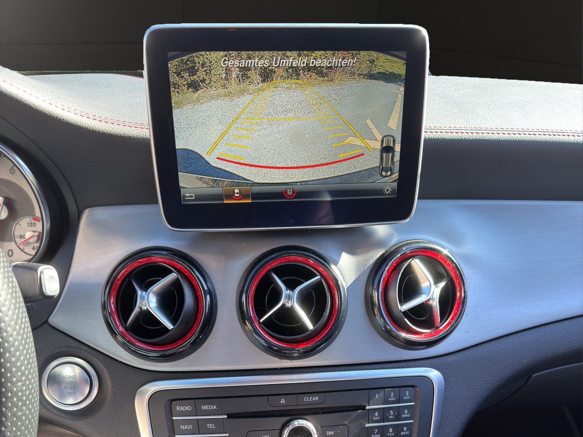 MERCEDES-BENZ CLA 250 Sport 4Matic 7G-DCT-image-16