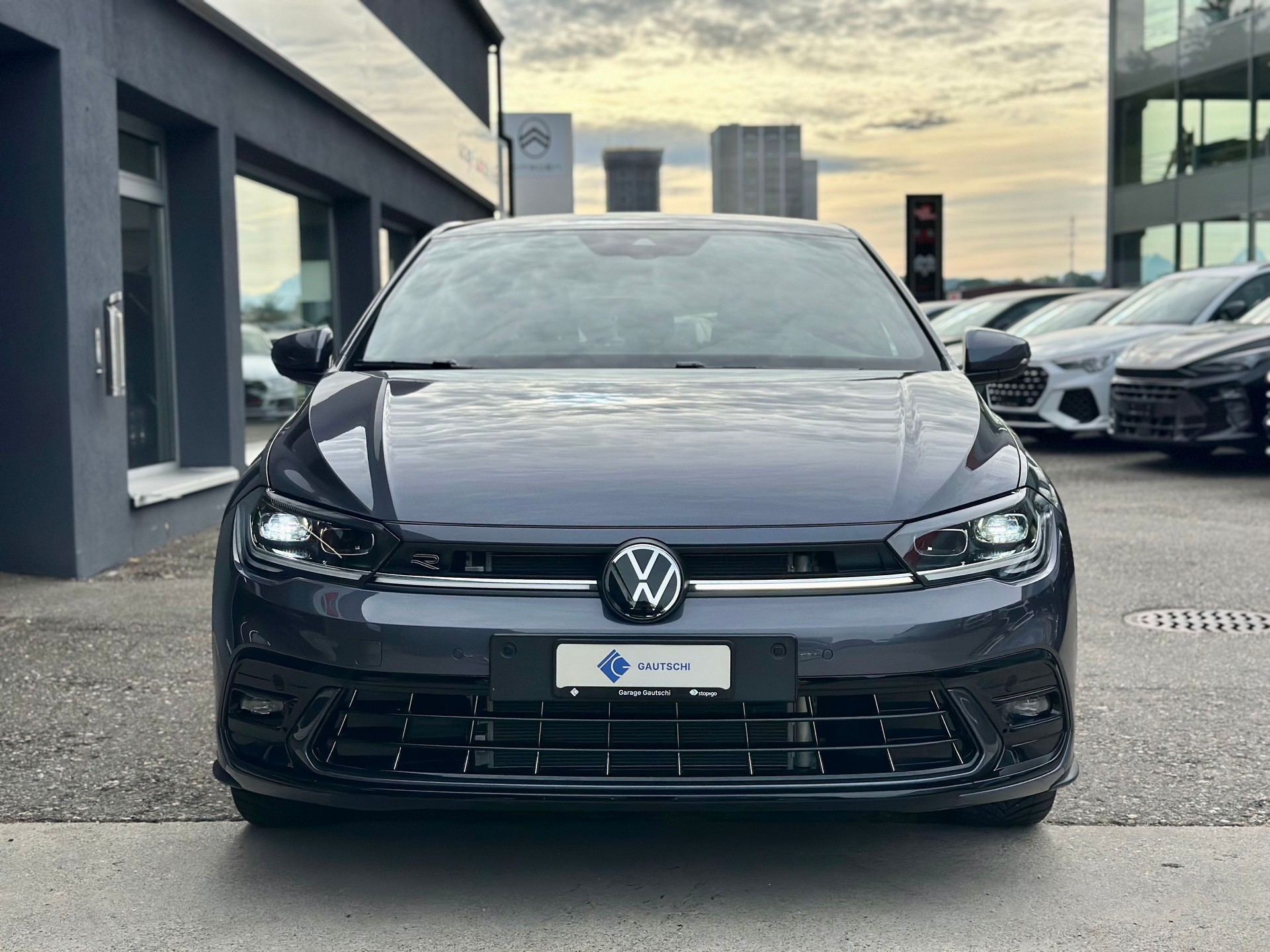 VW Polo 1.0 TSI R-Line DSG-image-1