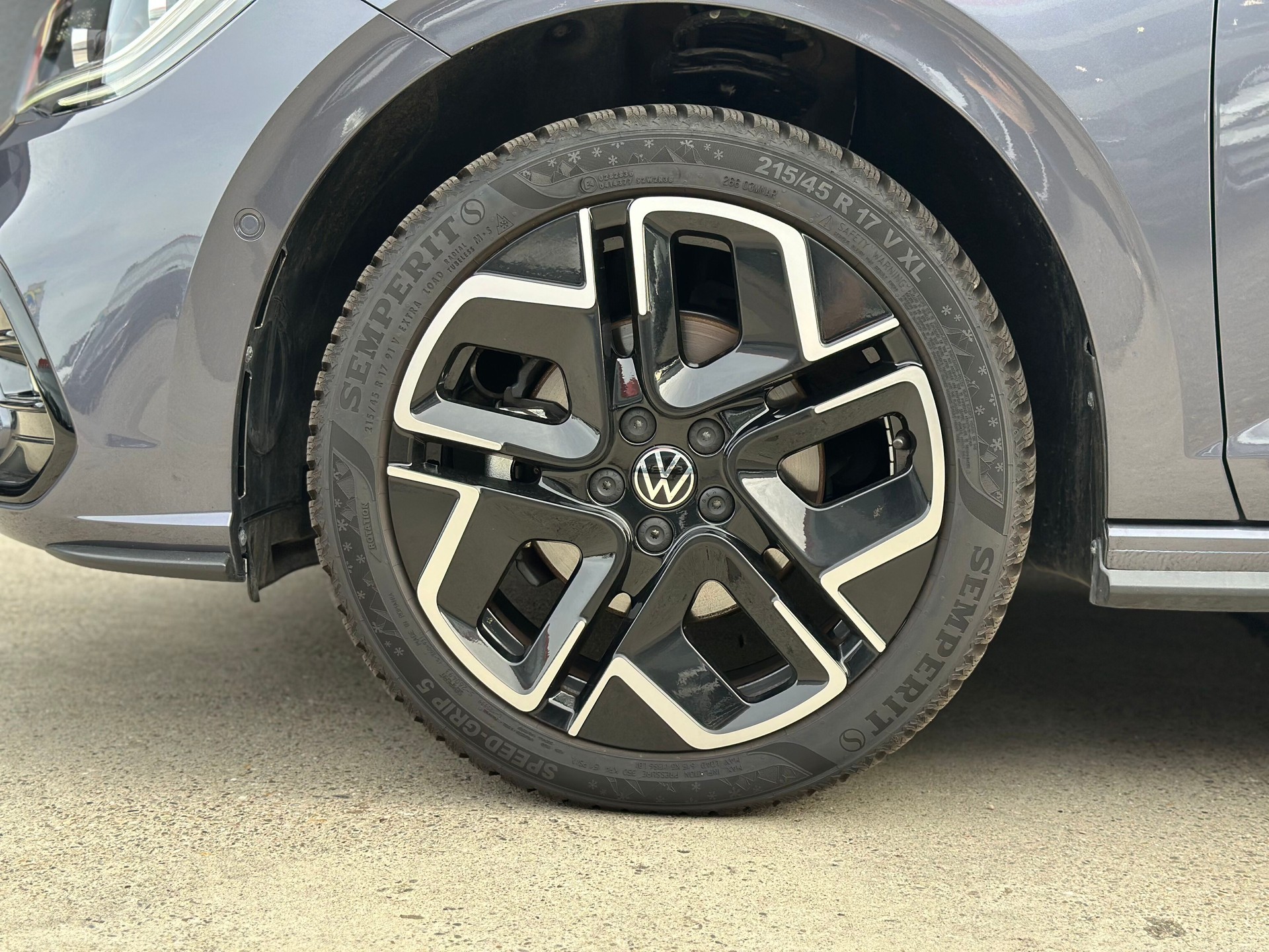 VW Polo 1.0 TSI R-Line DSG-image-15