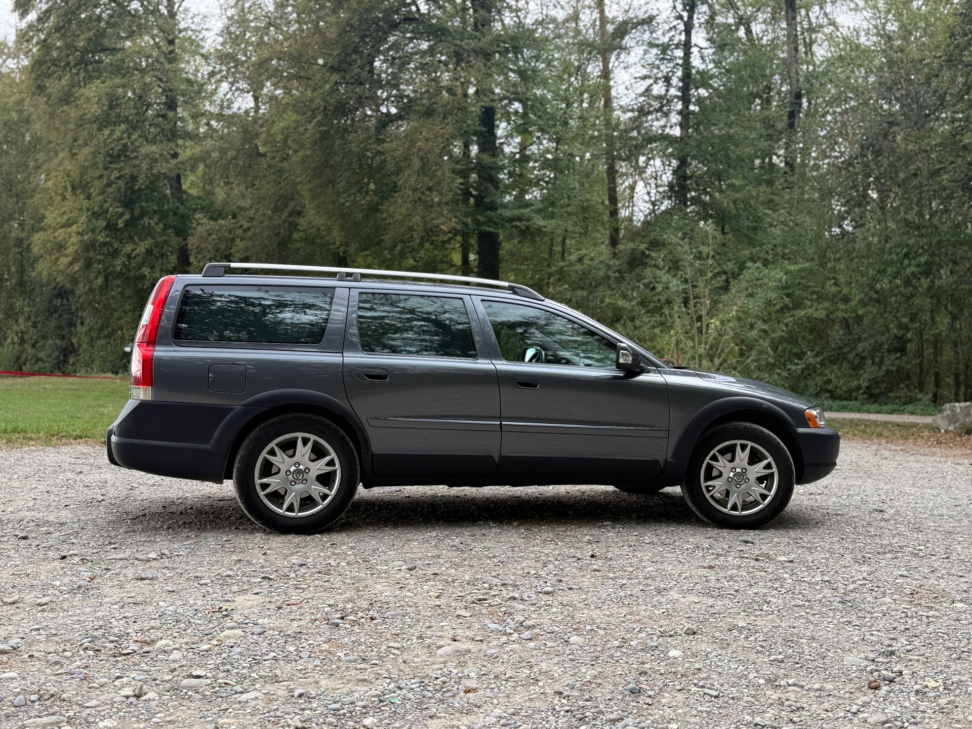 VOLVO 2.5 T Summum AWD-image-1