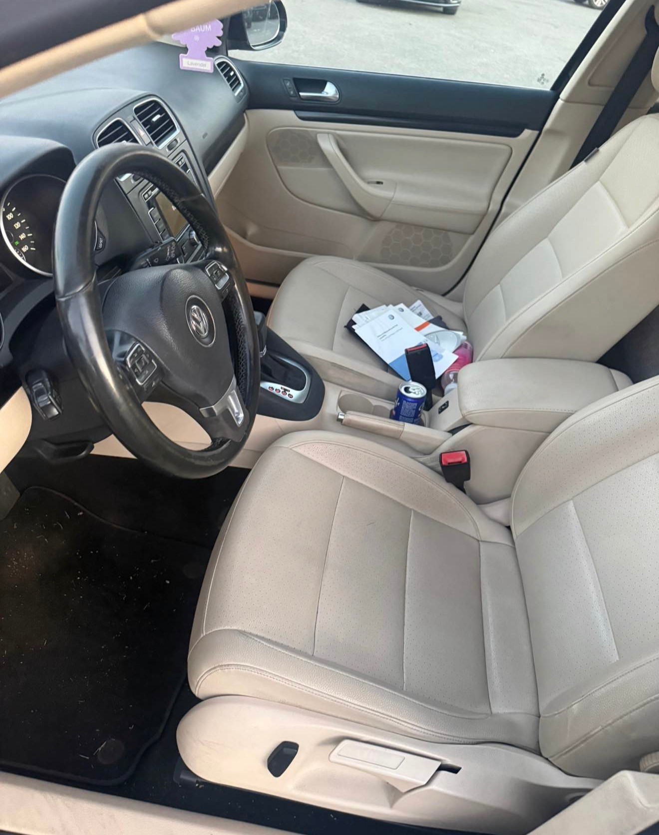 VW JETTA-image-3