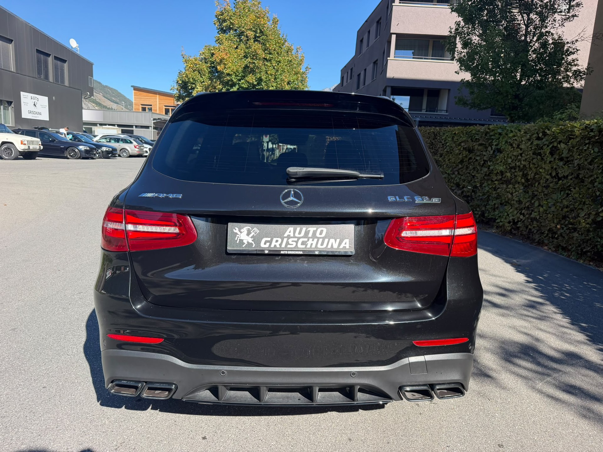 MERCEDES-BENZ GLC 63 S AMG 4Matic+ 9G-Tronic-image-3