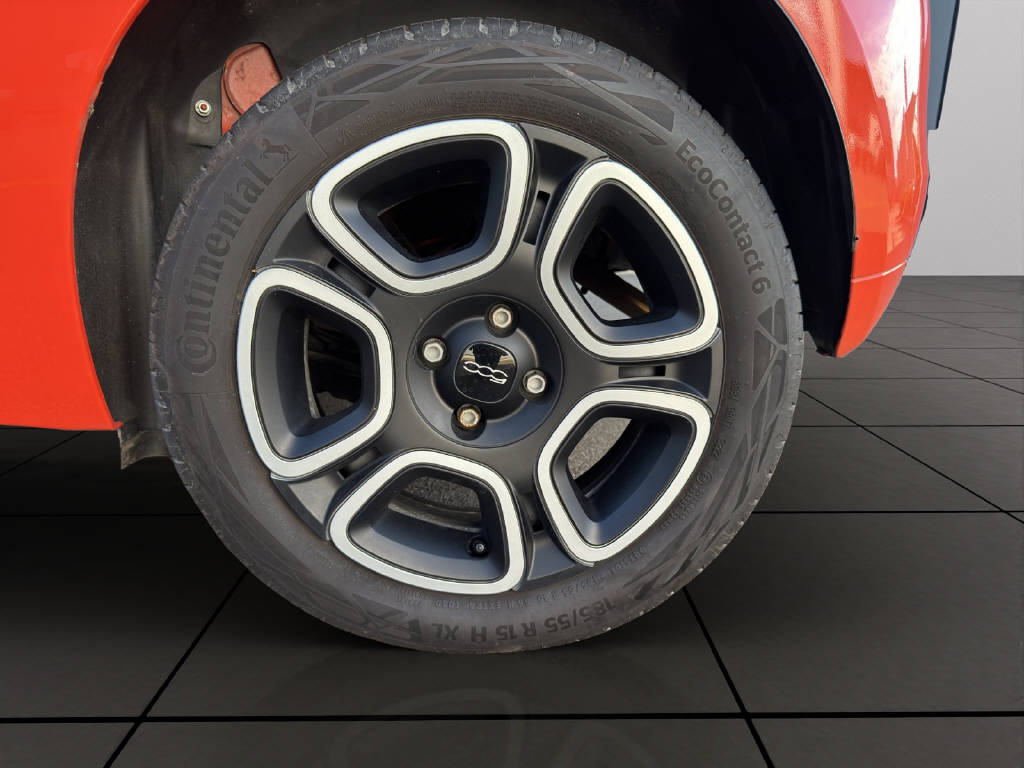 FIAT 500 1.0 Hybrid Lounge-image-7