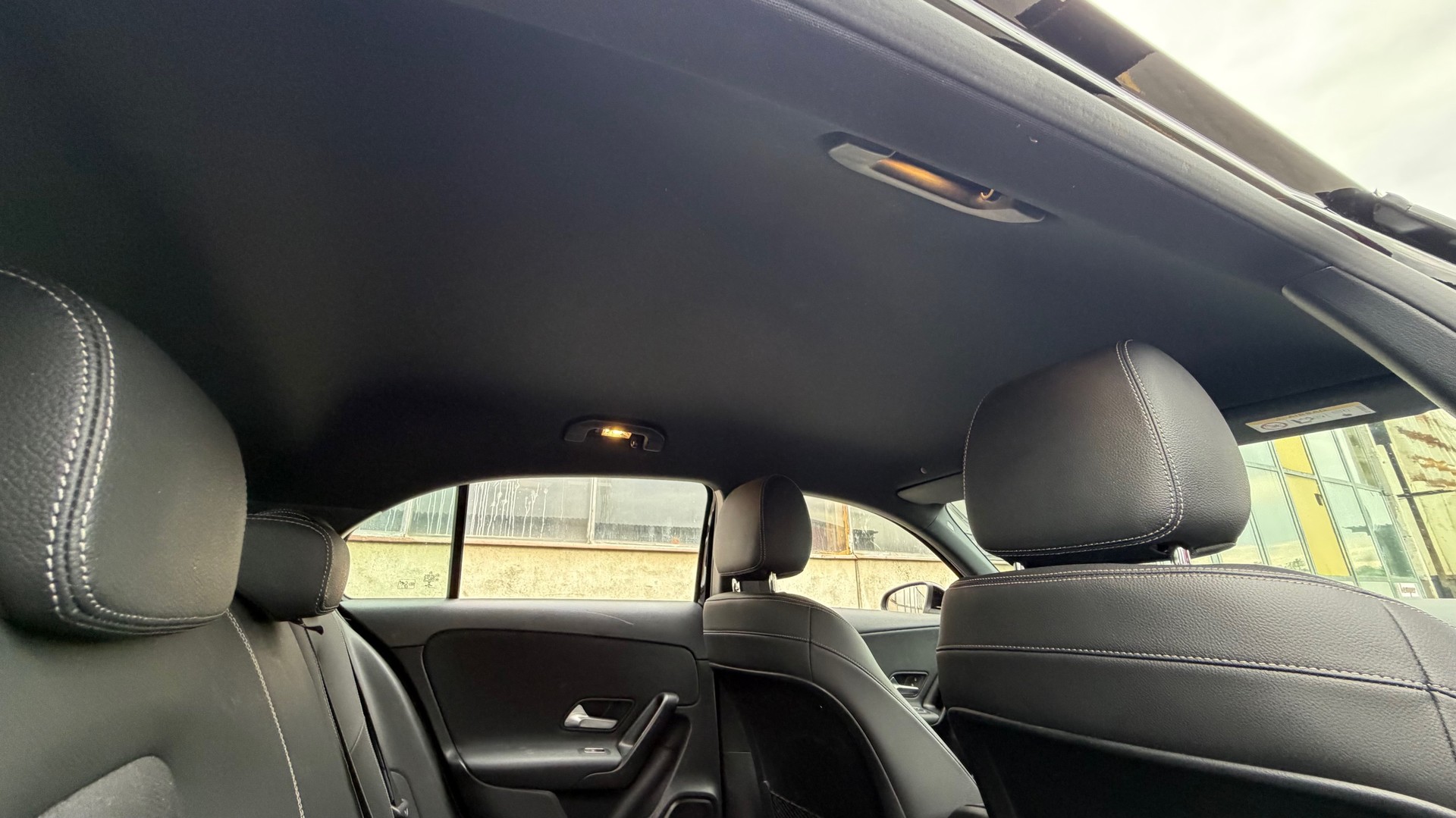 MERCEDES-BENZ A 200 7G-DCT-image-15