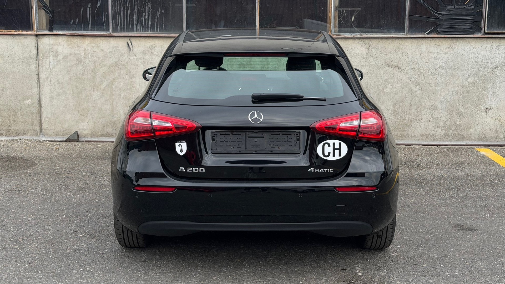 MERCEDES-BENZ A 200 7G-DCT-image-5