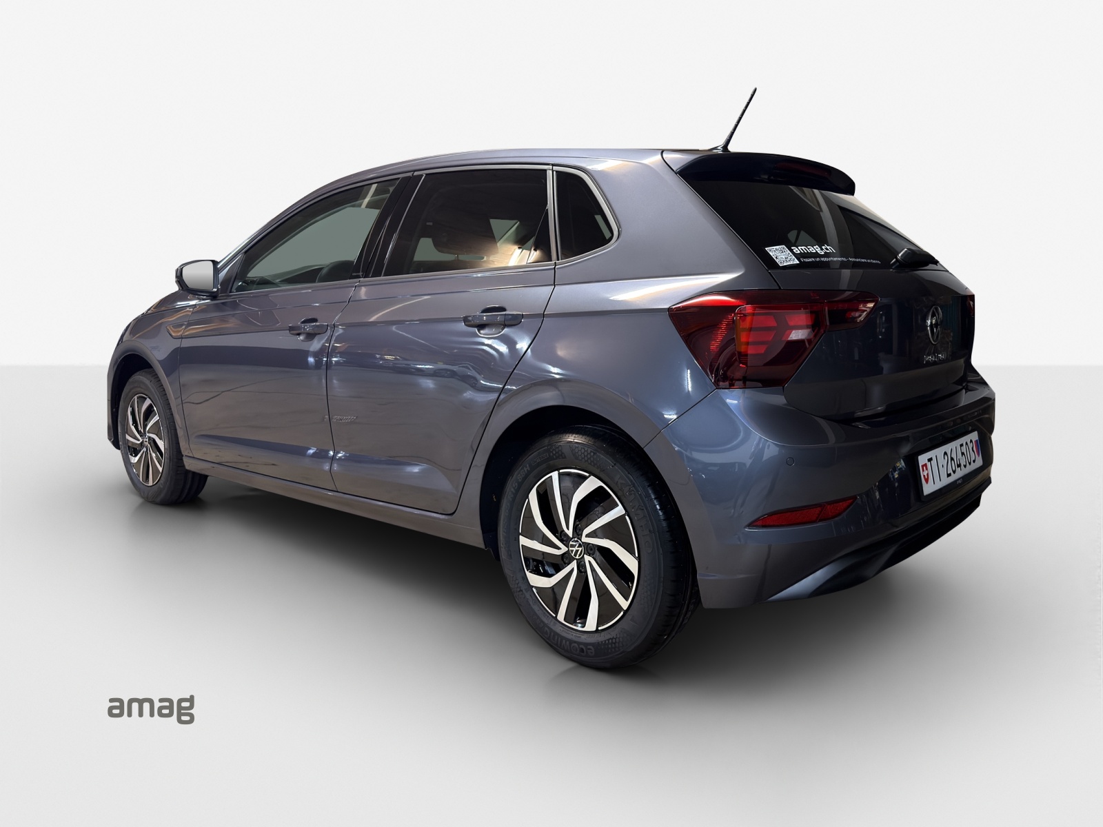 VW Polo 1.0 TSI Life DSG-image-2