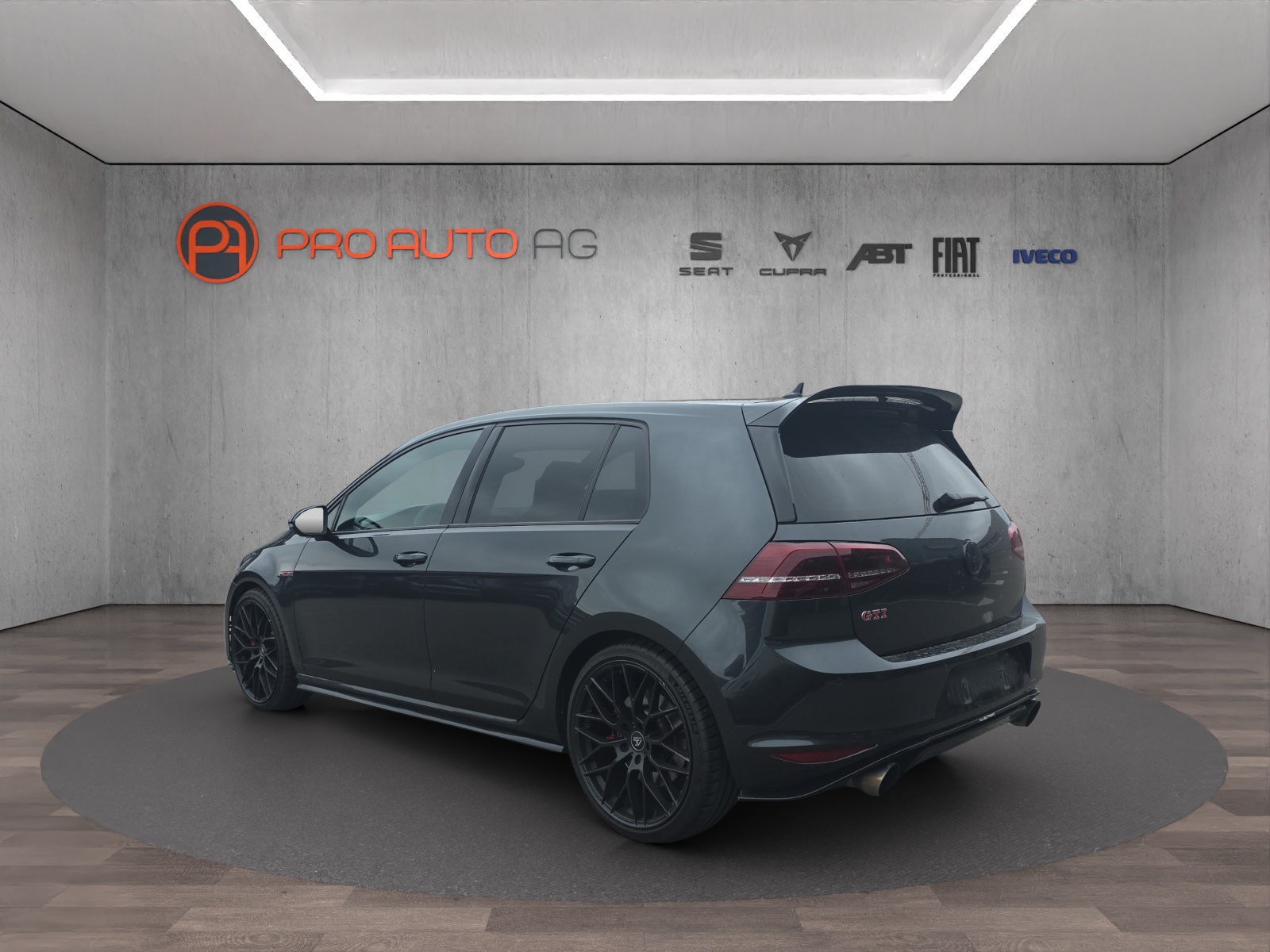 VW Golf 2.0 TSI GTI Clubsport DSG-showroom-element-2