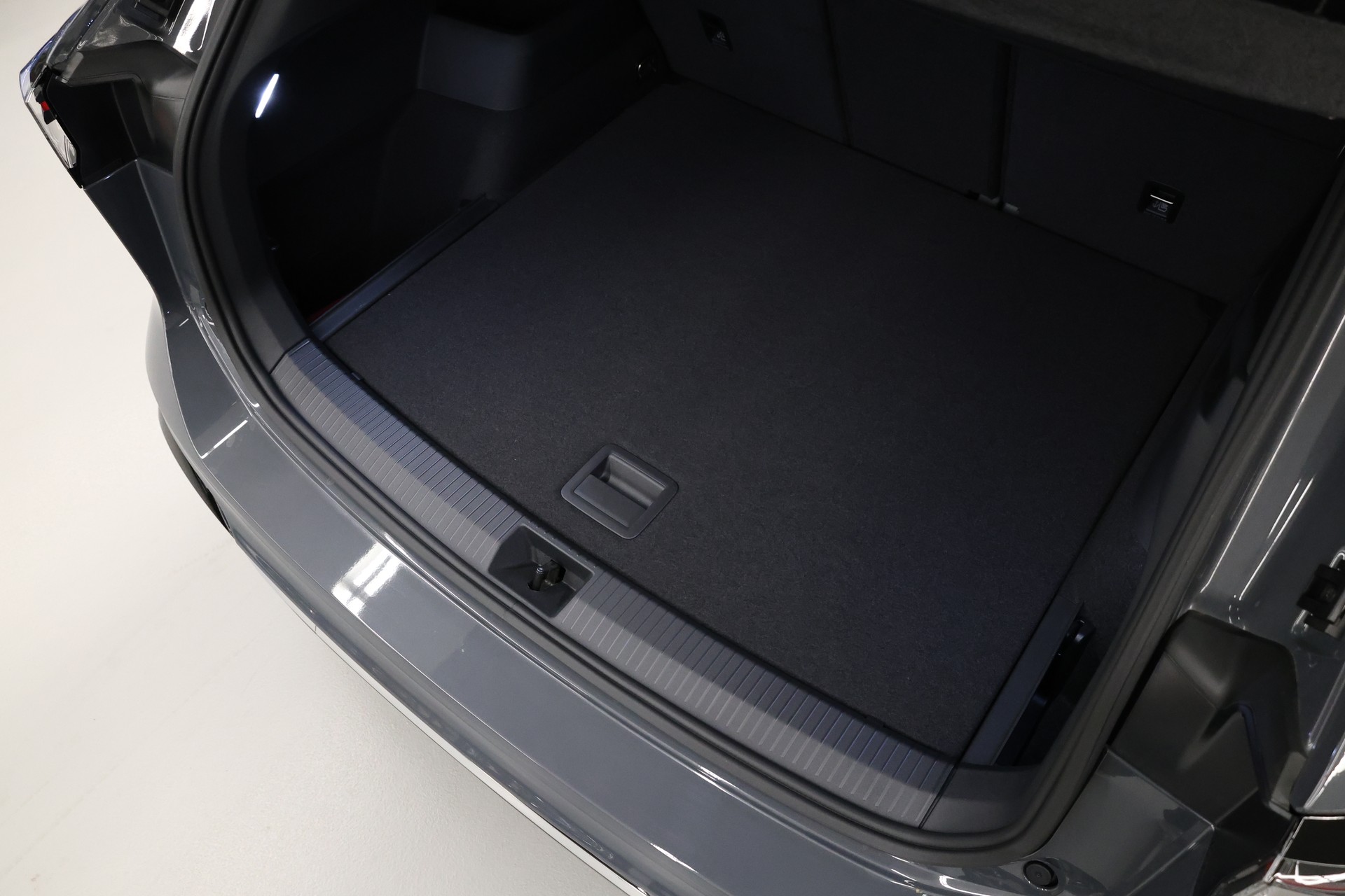 VW Tiguan 1.5 TSI R-Line DSG-image-41