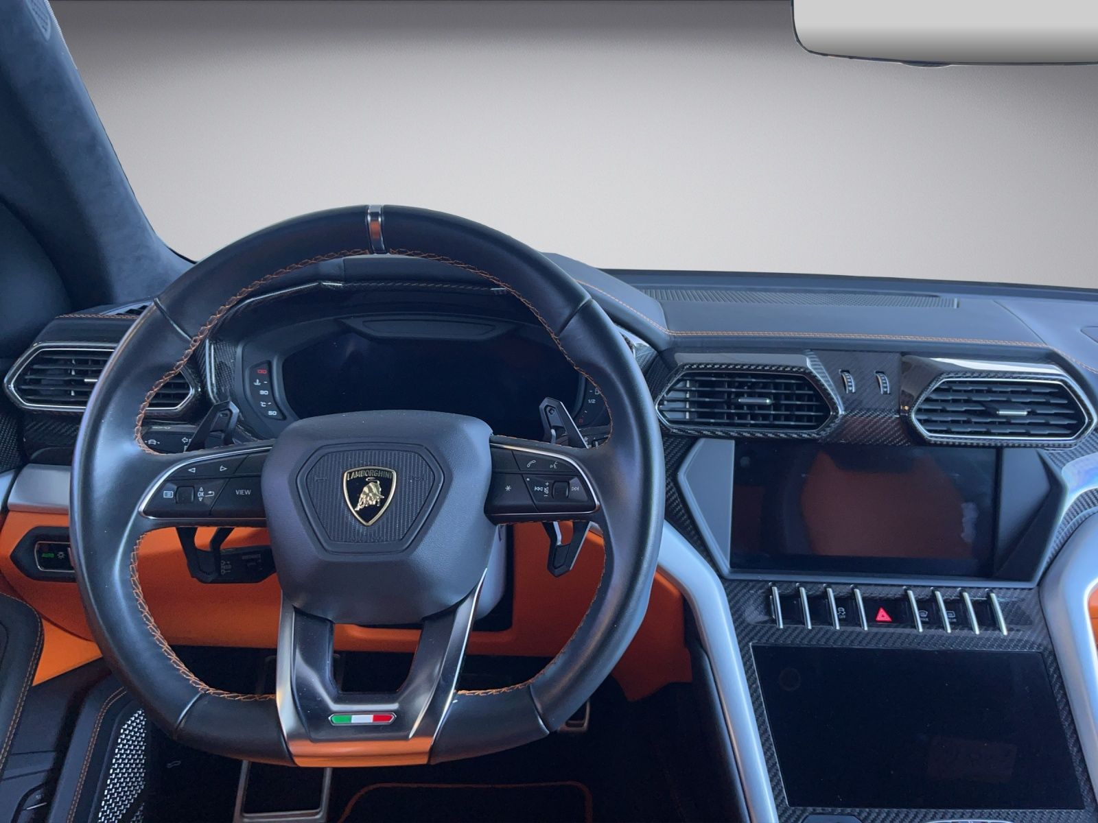 LAMBORGHINI Urus 4.0-image-6