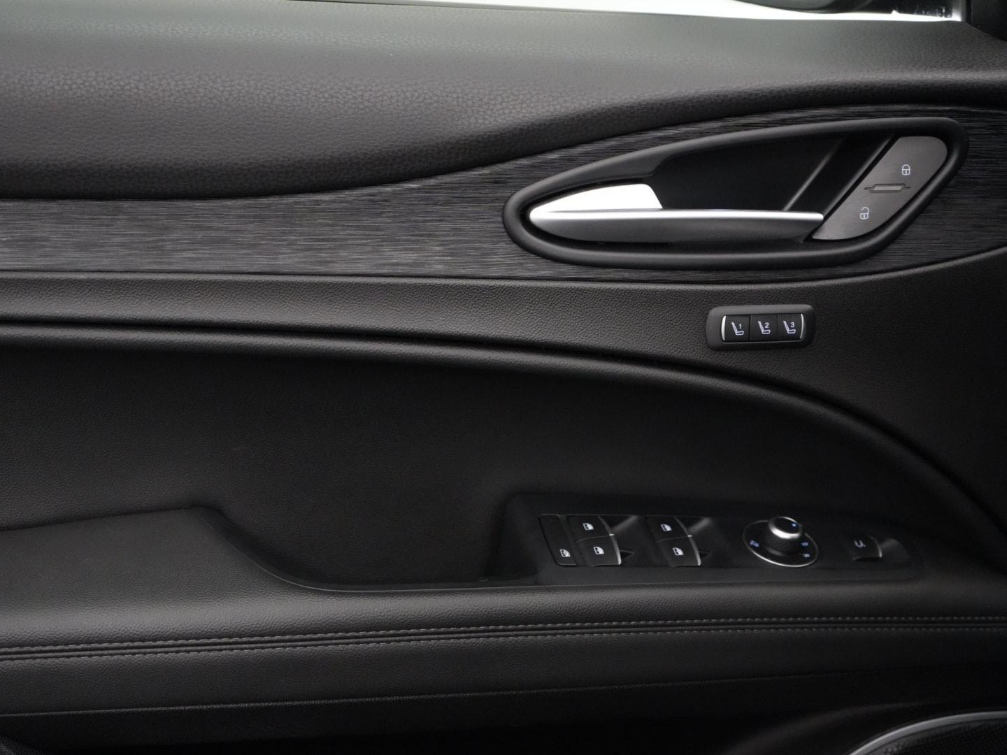 ALFA ROMEO Stelvio 2.0 Q4 280 Super-image-20