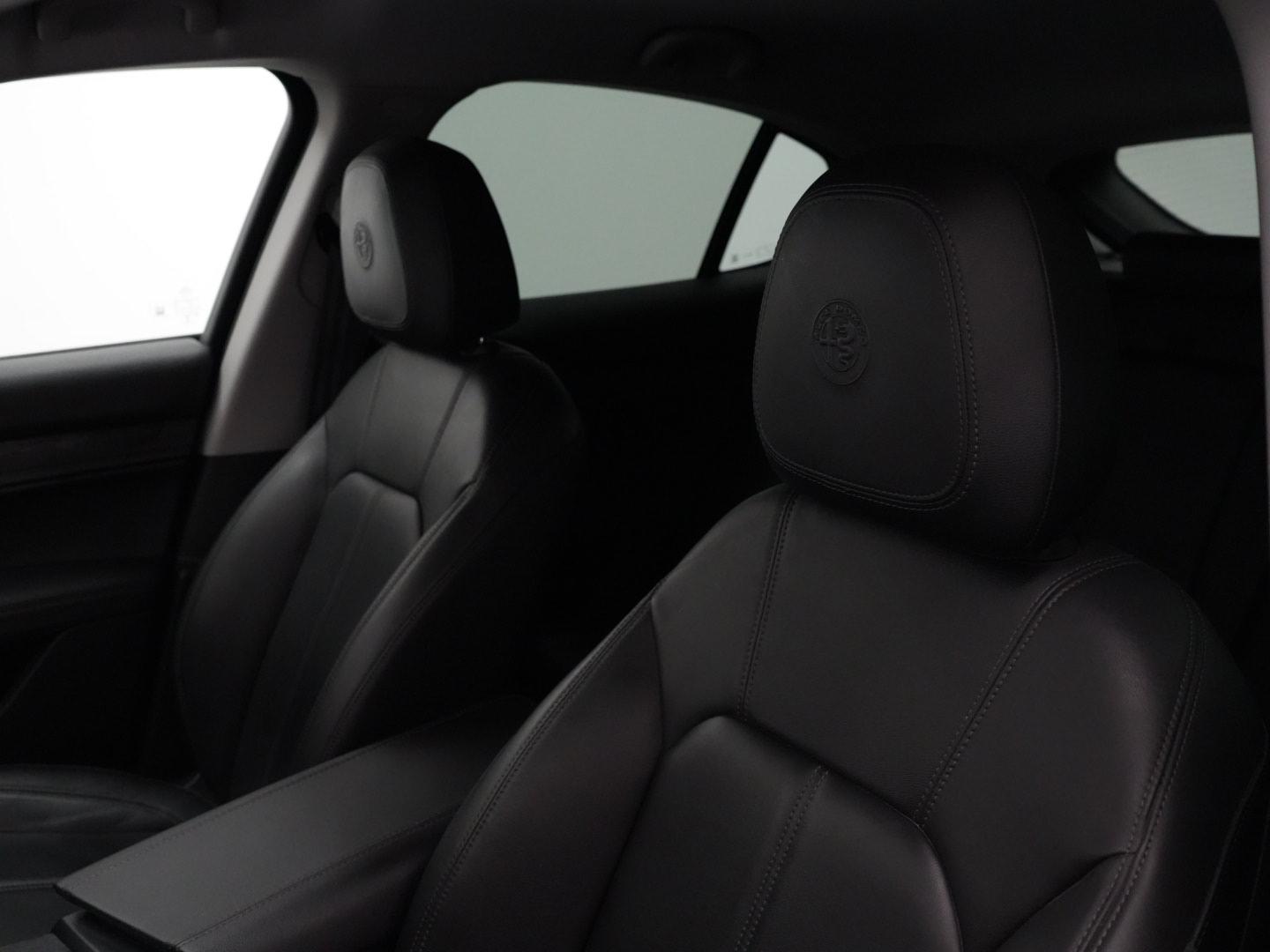 ALFA ROMEO Stelvio 2.0 Q4 280 Super-image-17
