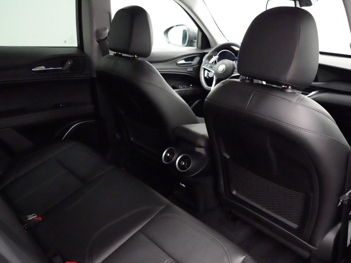 ALFA ROMEO Stelvio 2.0 Q4 280 Super-image-14