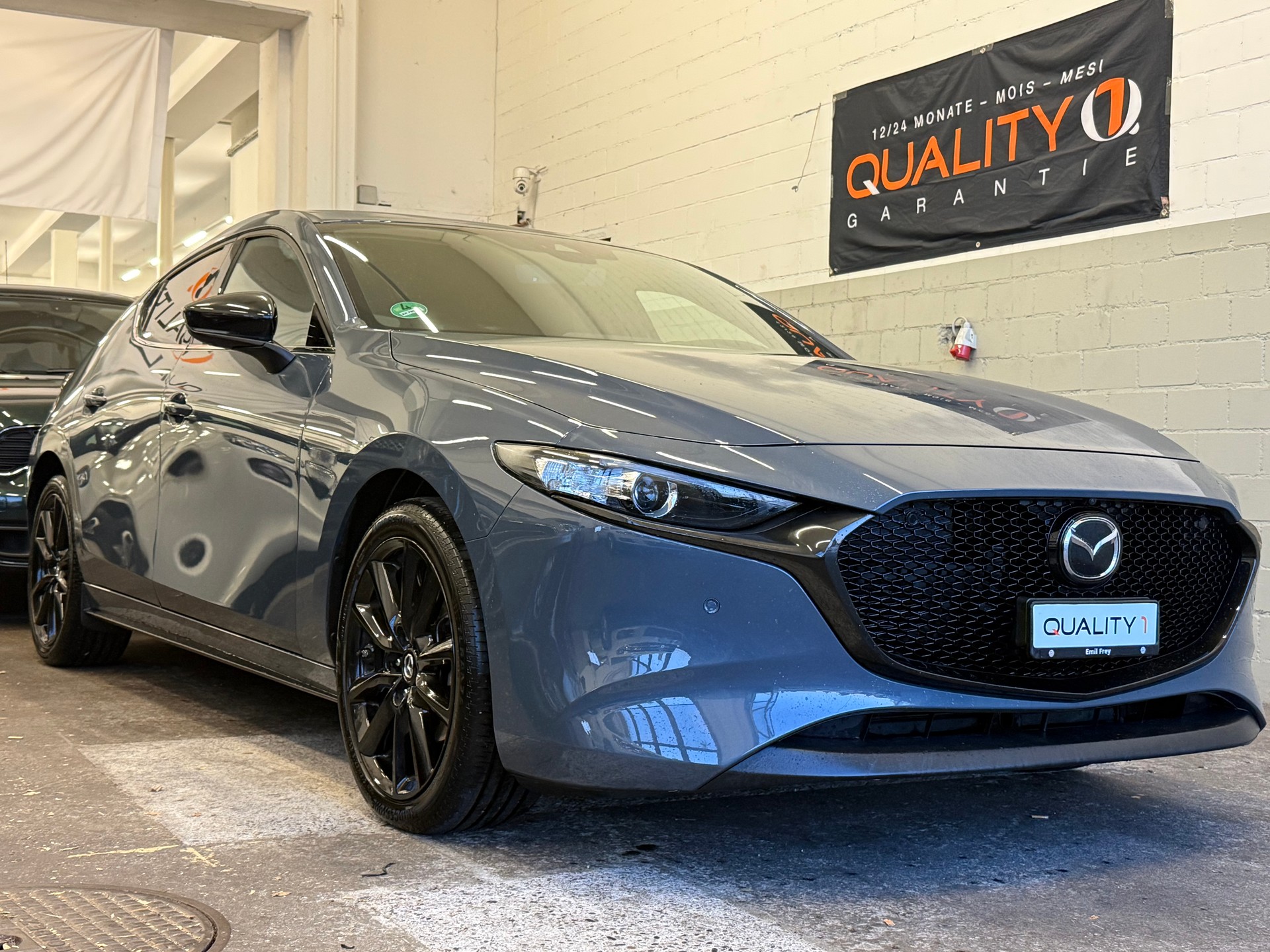 MAZDA 3 Hatchback SKYACTIV-X MHybrid 186 Homura AWD Automat-image-0
