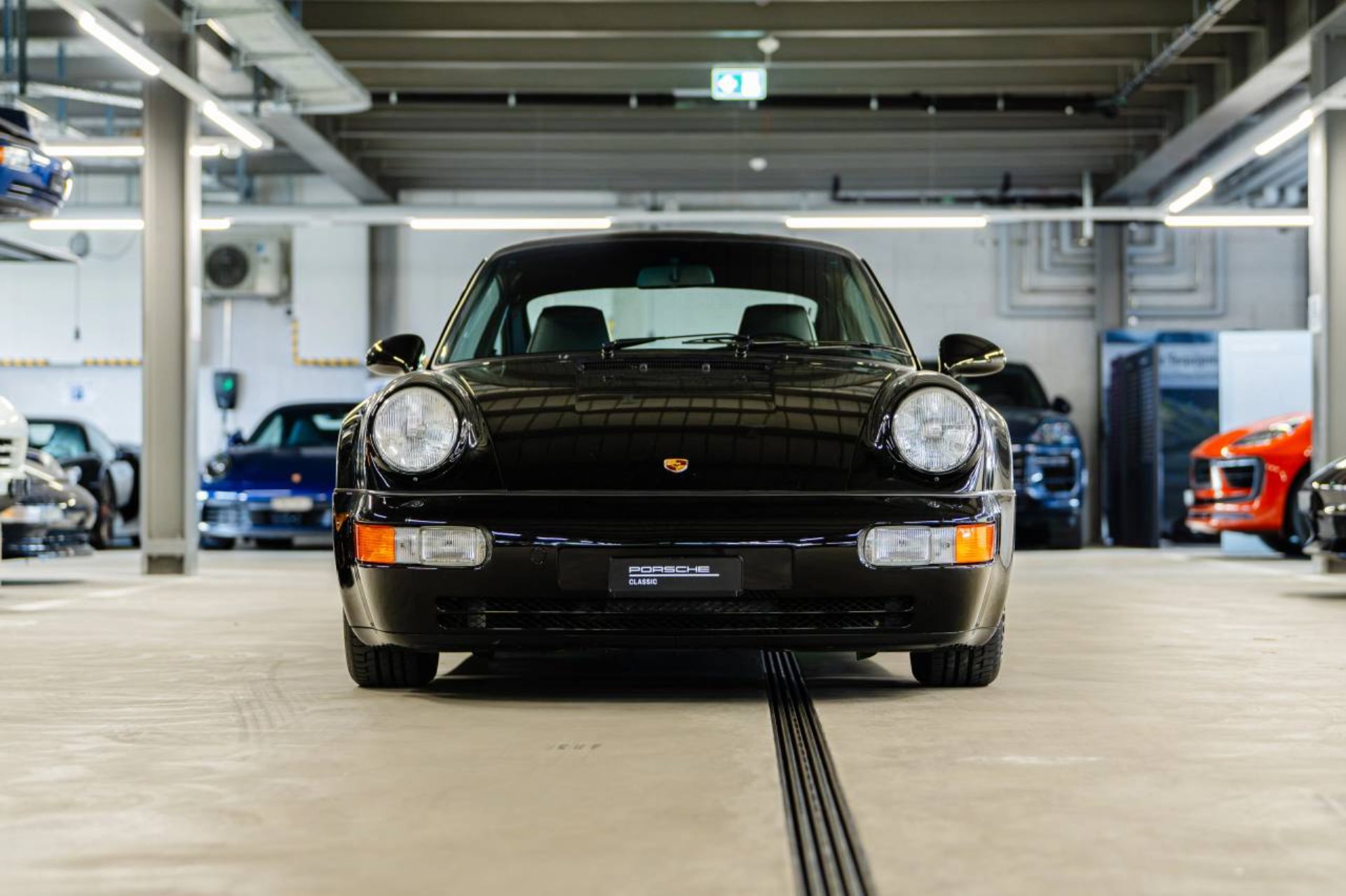 PORSCHE 911 Turbo Coupé-image-5