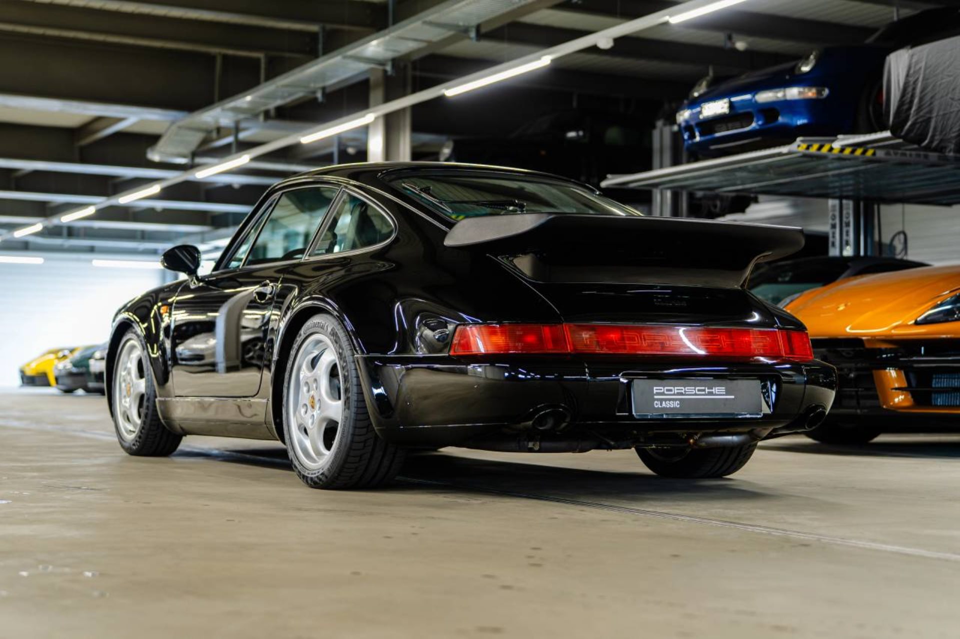 PORSCHE 911 Turbo Coupé-image-2