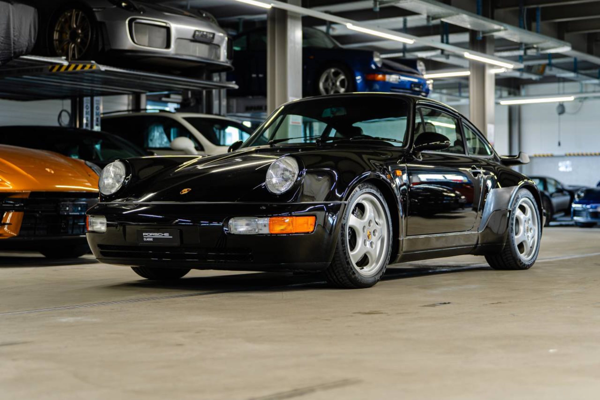 PORSCHE 911 Turbo Coupé-image-0