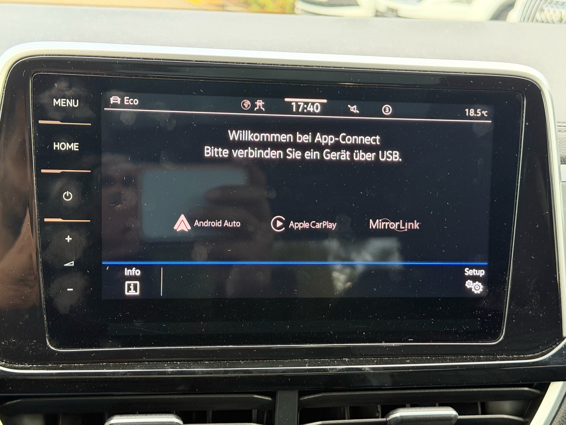 VW T-Roc 2.0 TSI R-Line DSG 4Motion-image-22