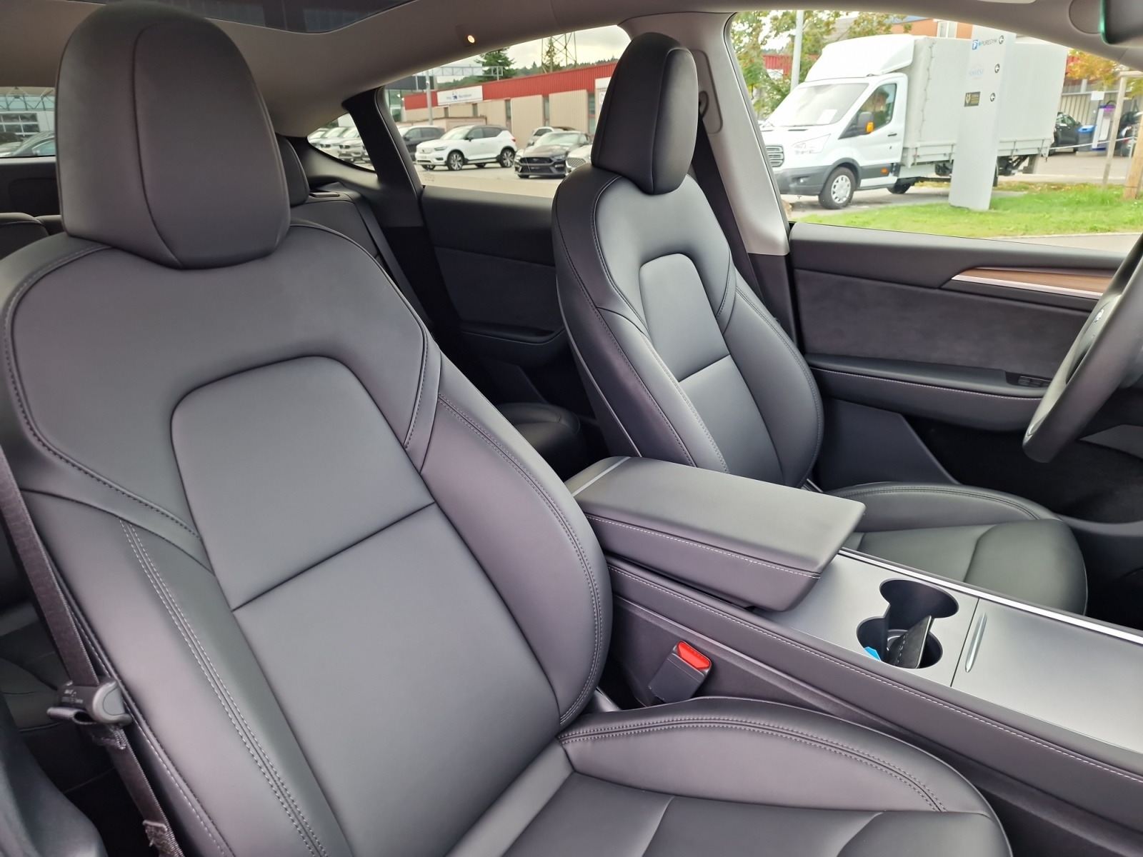 TESLA Model Y Performance-image-14