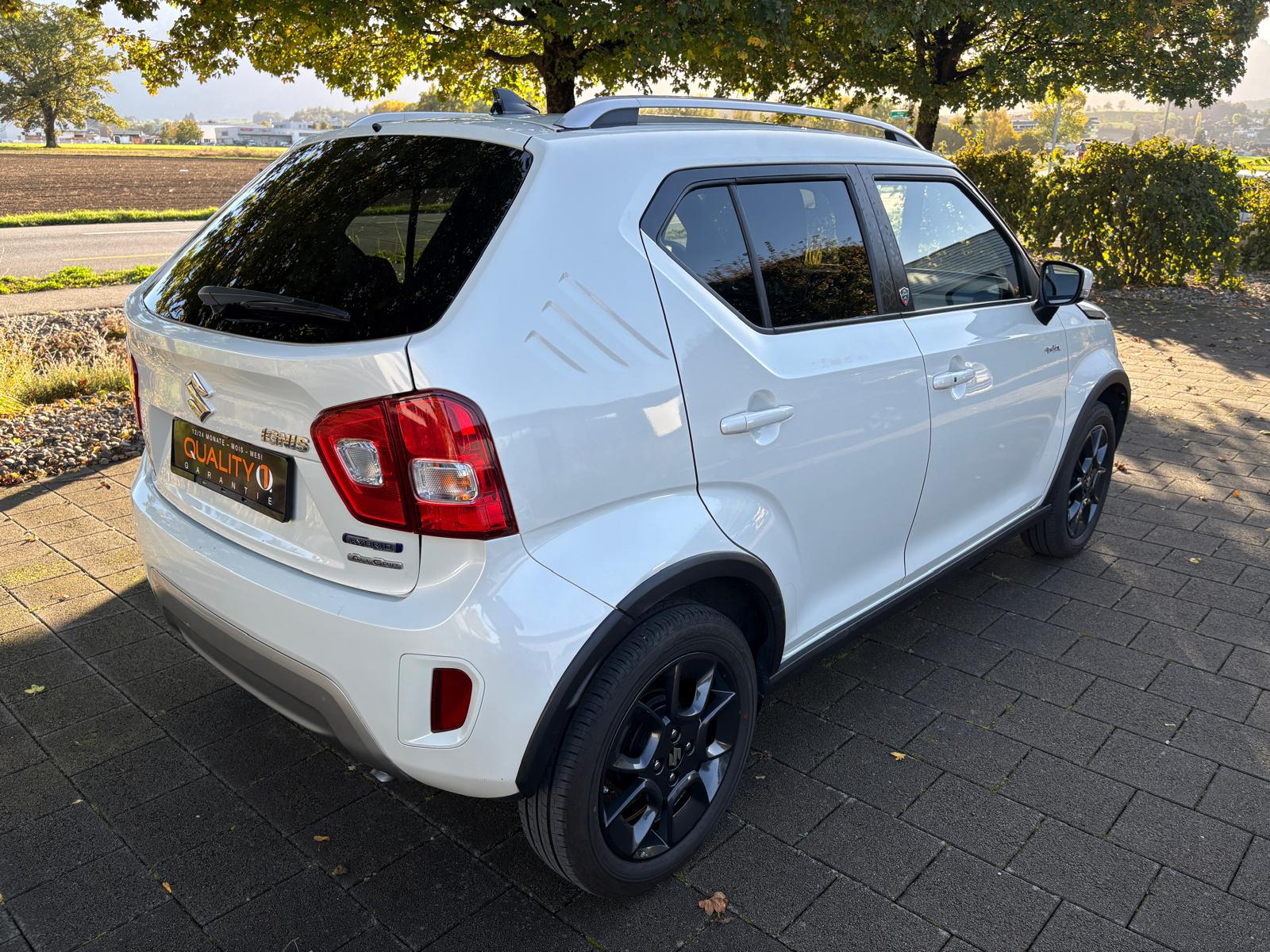 SUZUKI Ignis 1.2i Piz Sulai Top Hybrid 4x4-image-3