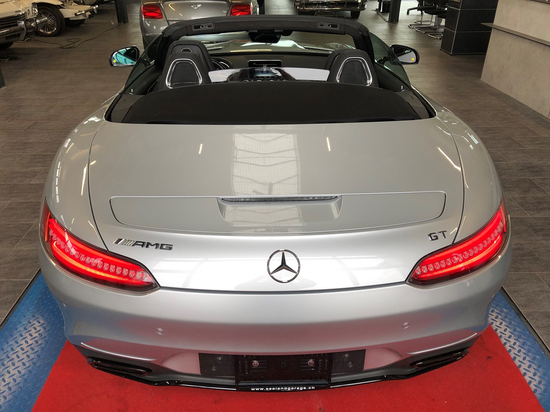 MERCEDES-BENZ AMG GT Roadster Speedshift DCT-image-30
