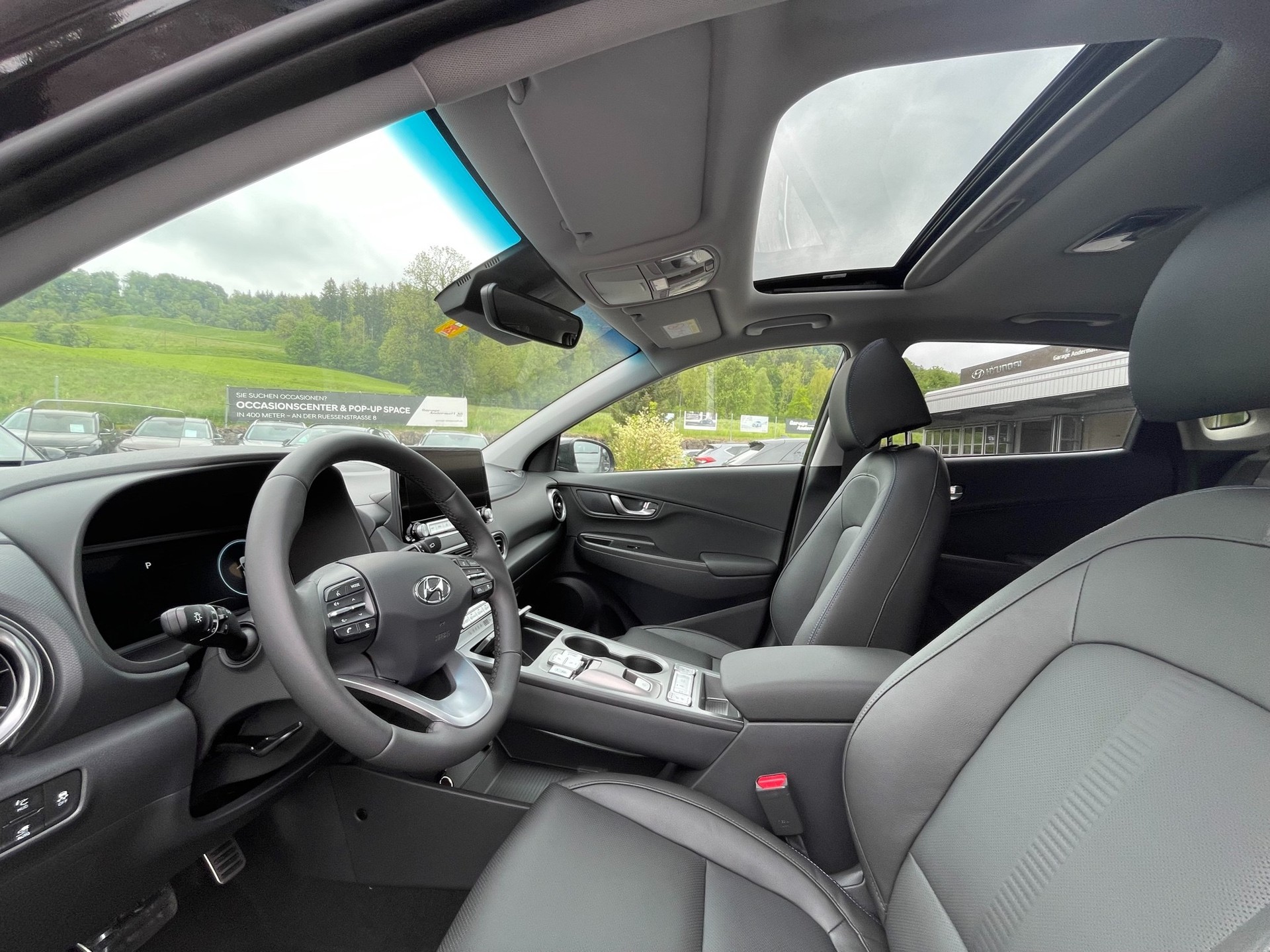 HYUNDAI Kona EV Vertex-image-6