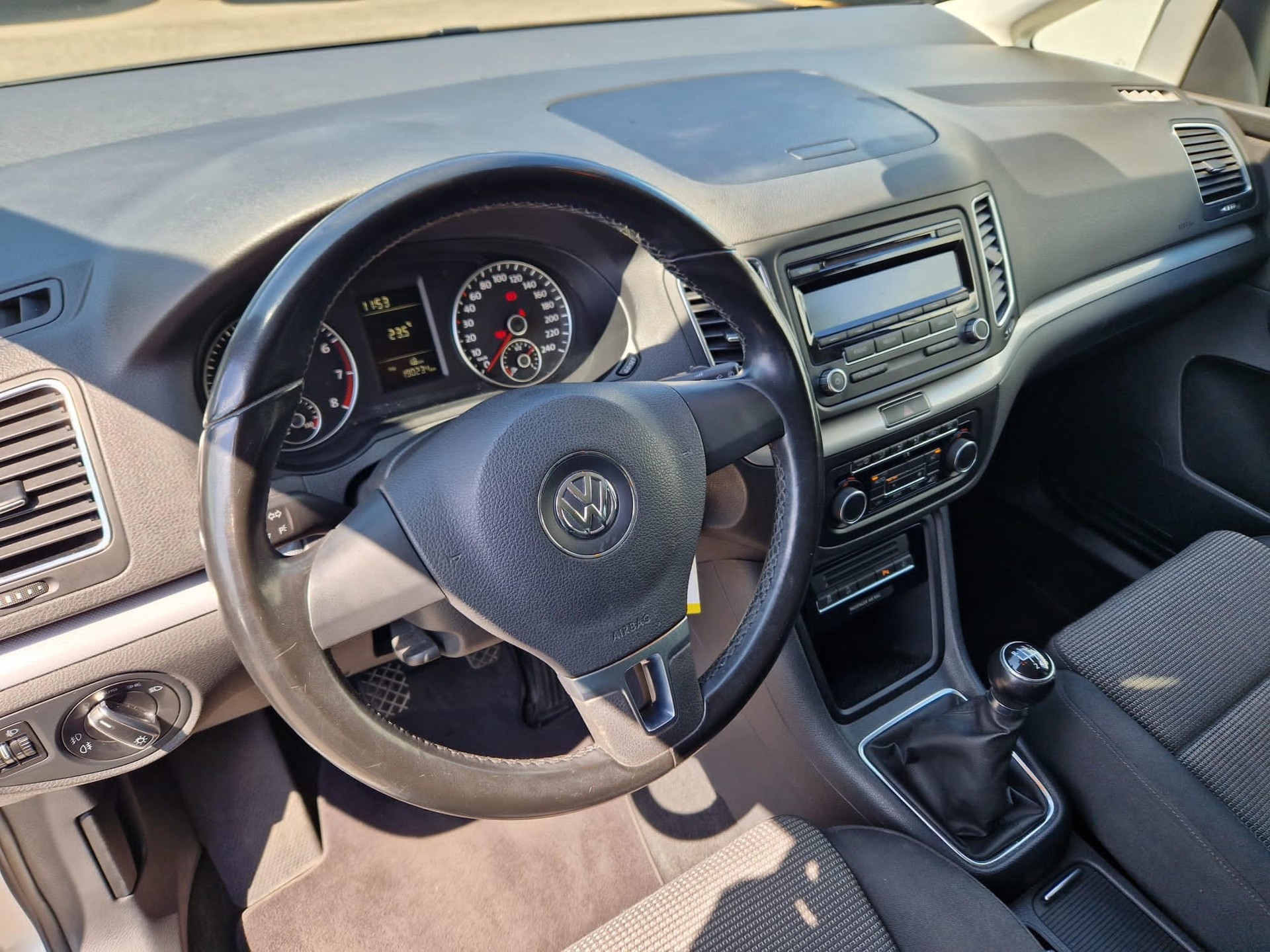 VW Sharan 1.4 TSI BlueMotion Technology Comfortline-image-8