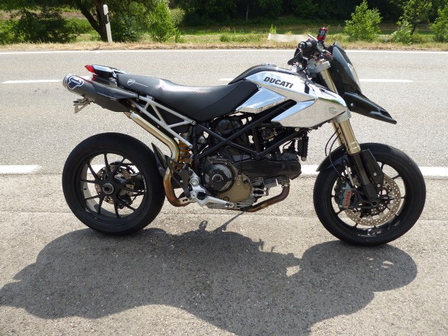DUCATI Hypermotard 1100 Evo SP
