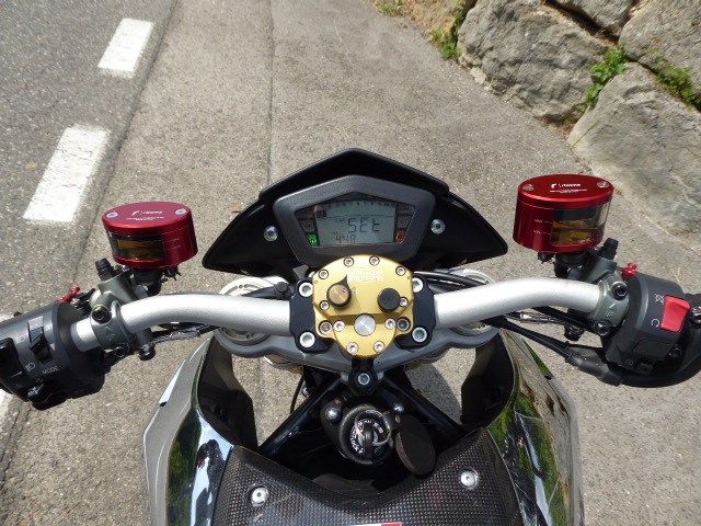 DUCATI Hypermotard 1100 Evo SP-image-4