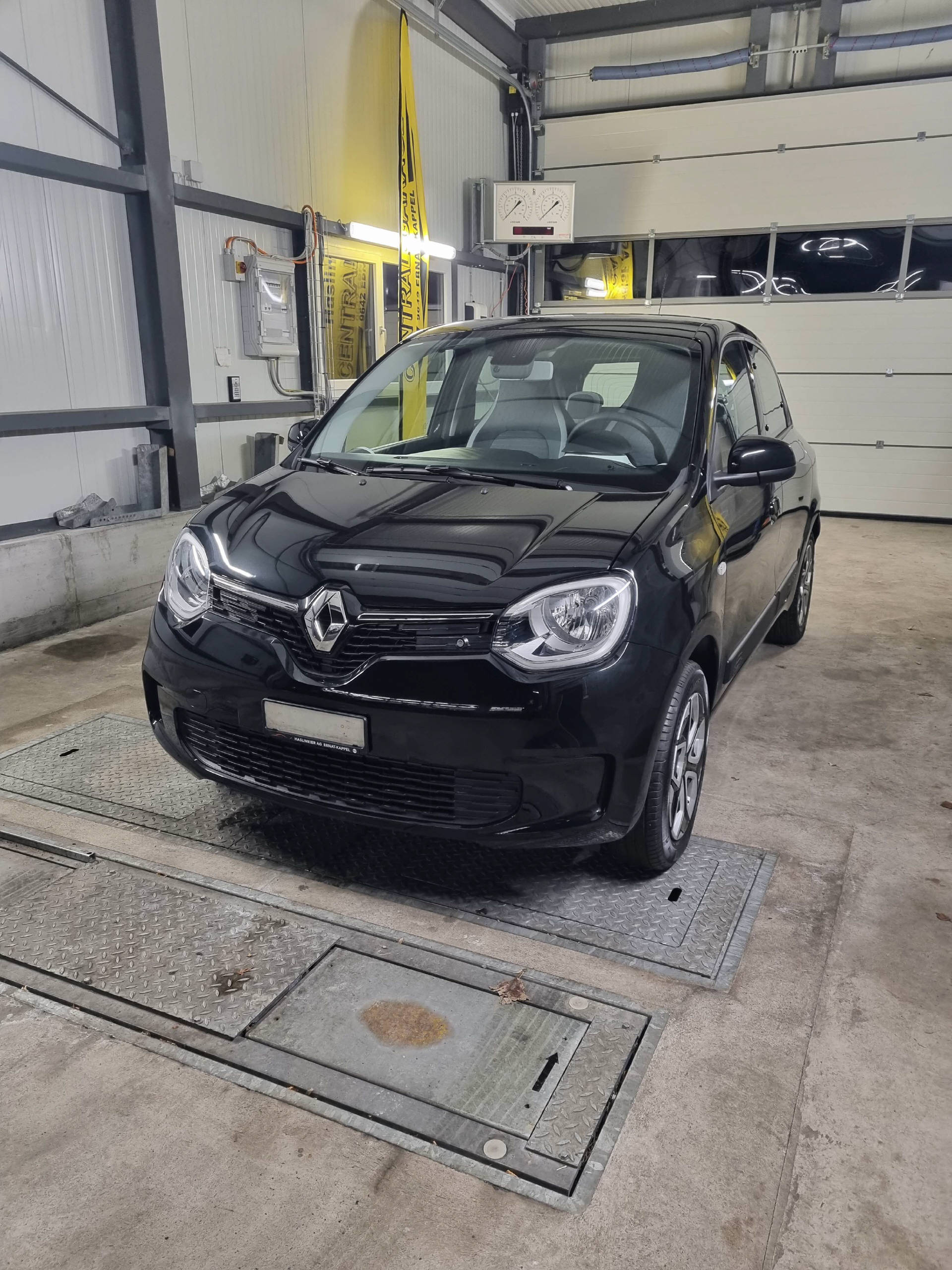 RENAULT Twingo equilibre-image-0