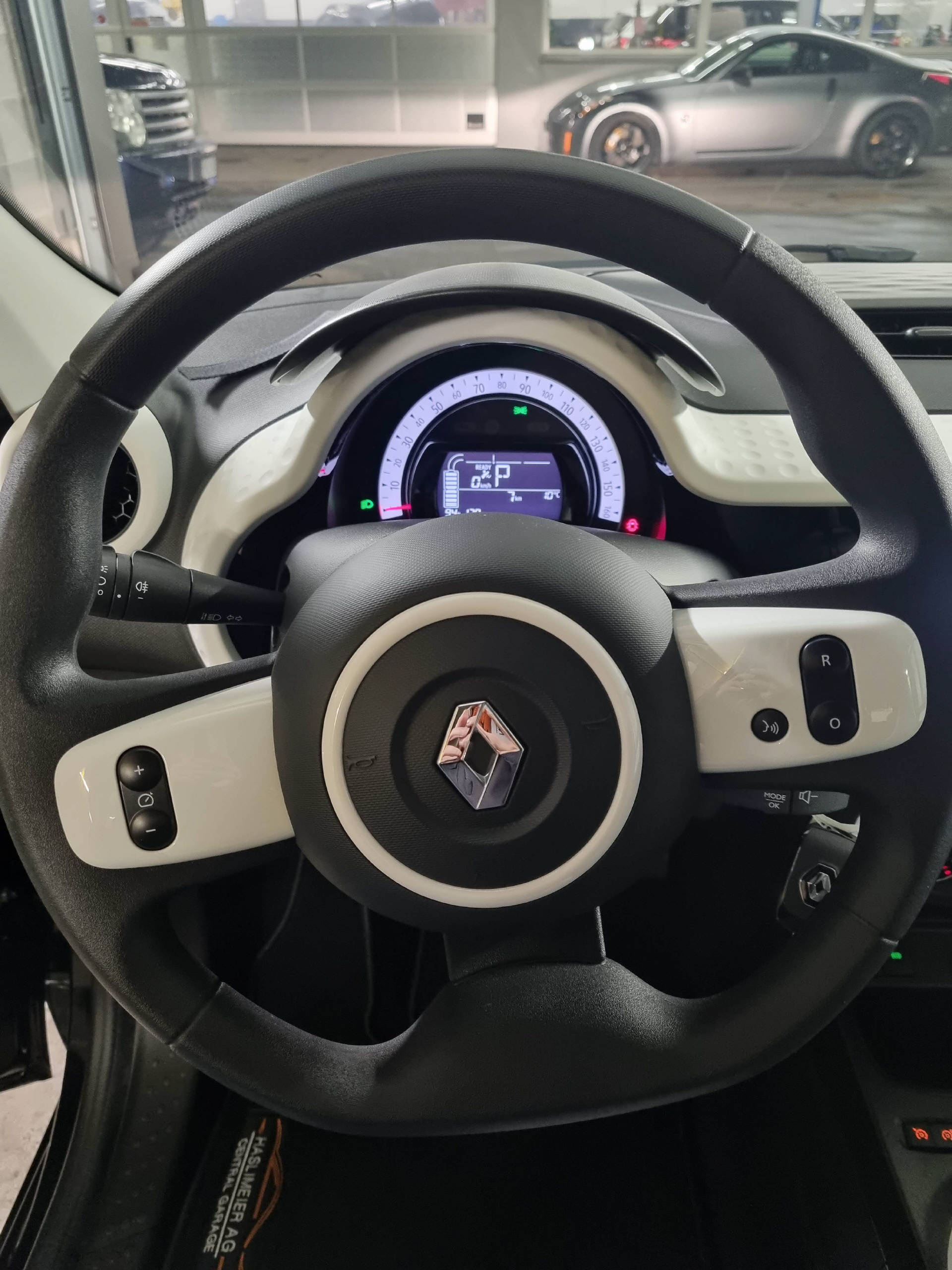 RENAULT Twingo equilibre-image-7