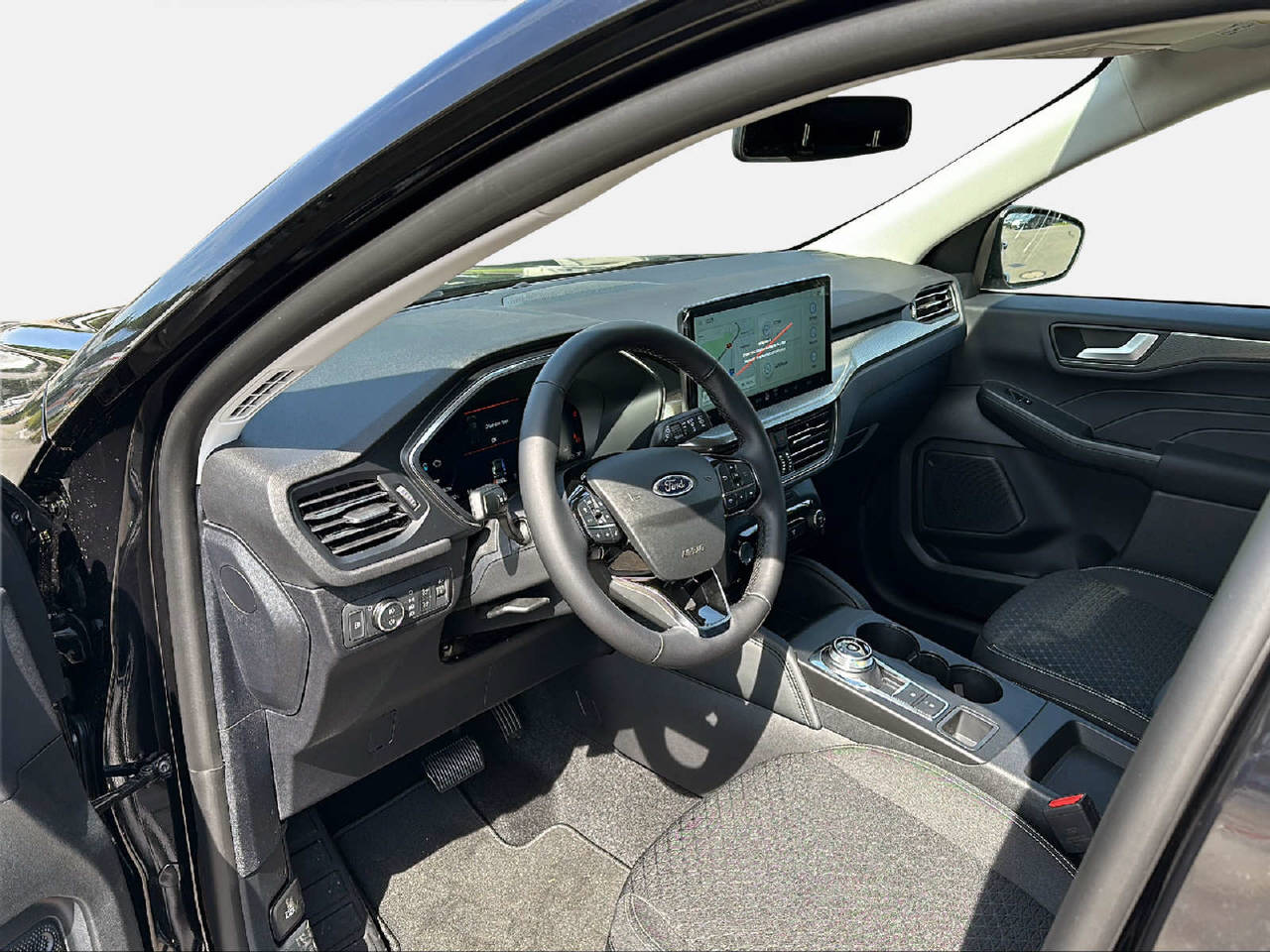 FORD Kuga 2.5 Plug-in Hybrid Titanium-image-9