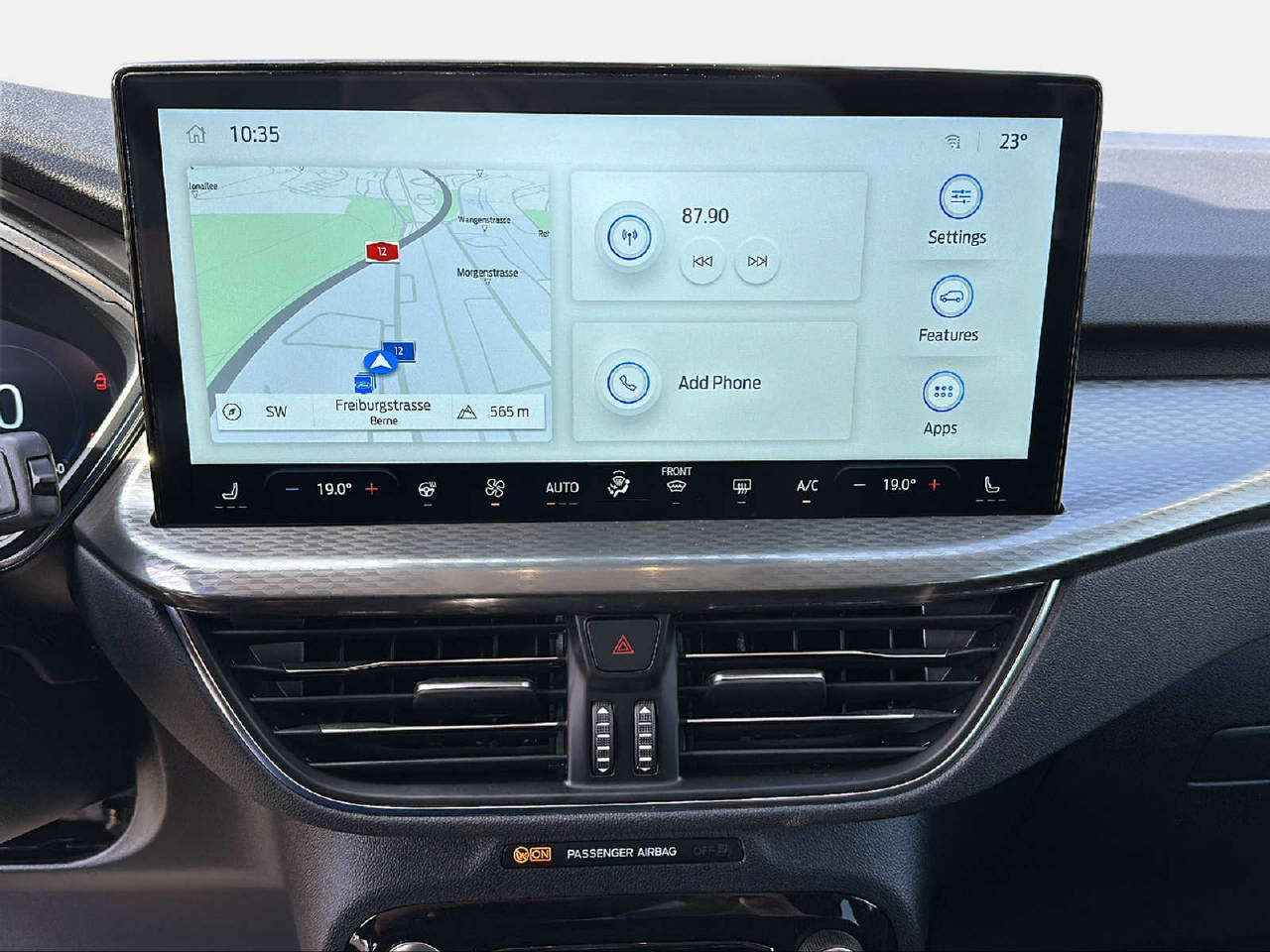 FORD Kuga 2.5 Plug-in Hybrid Titanium-image-13