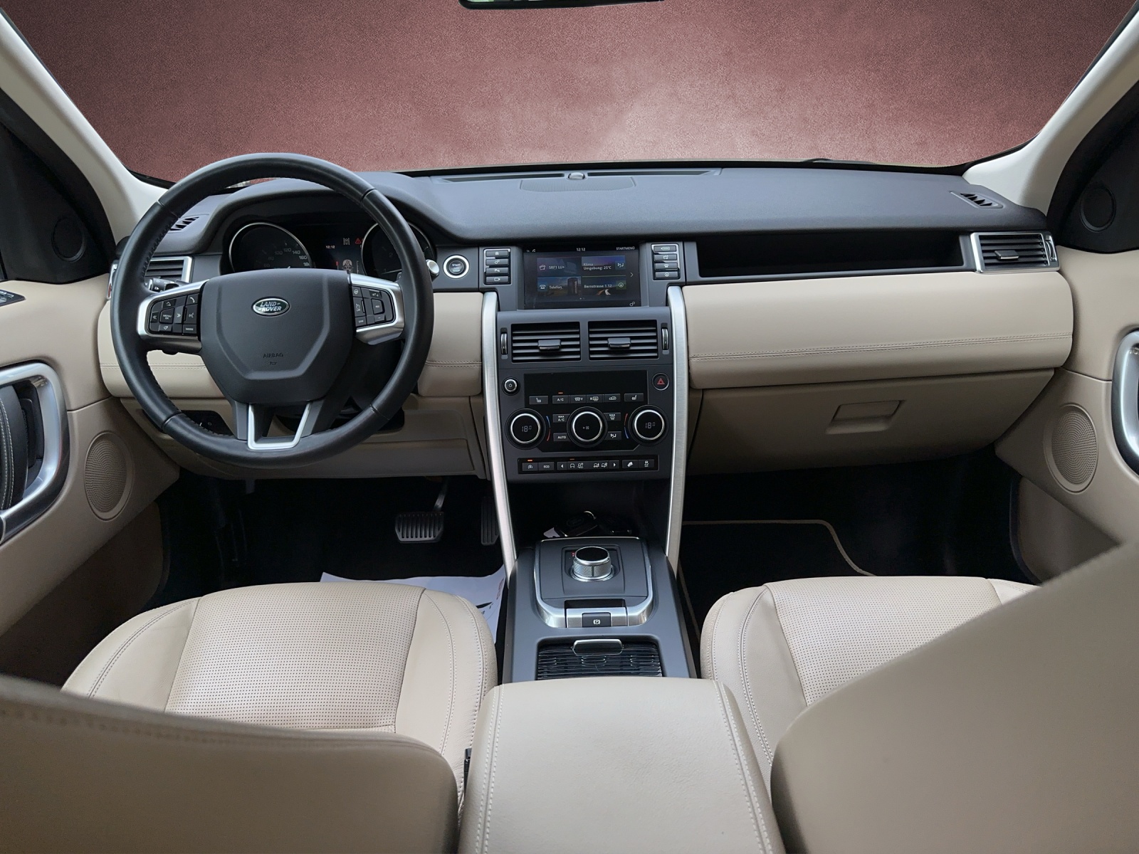 LAND ROVER Discovery Sport 2.0 TD4 HSE AT9-image-8
