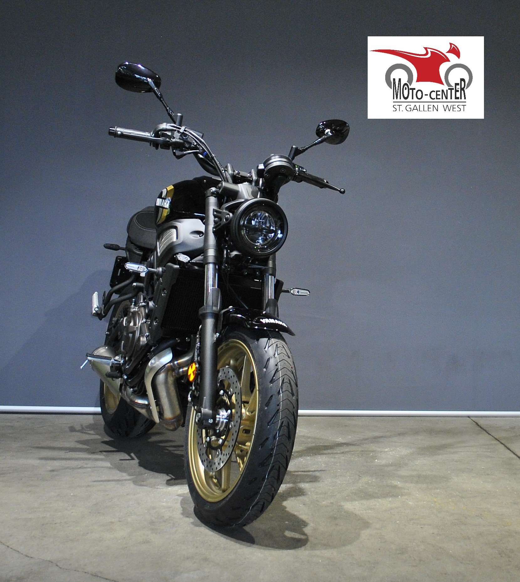 YAMAHA XSR 700